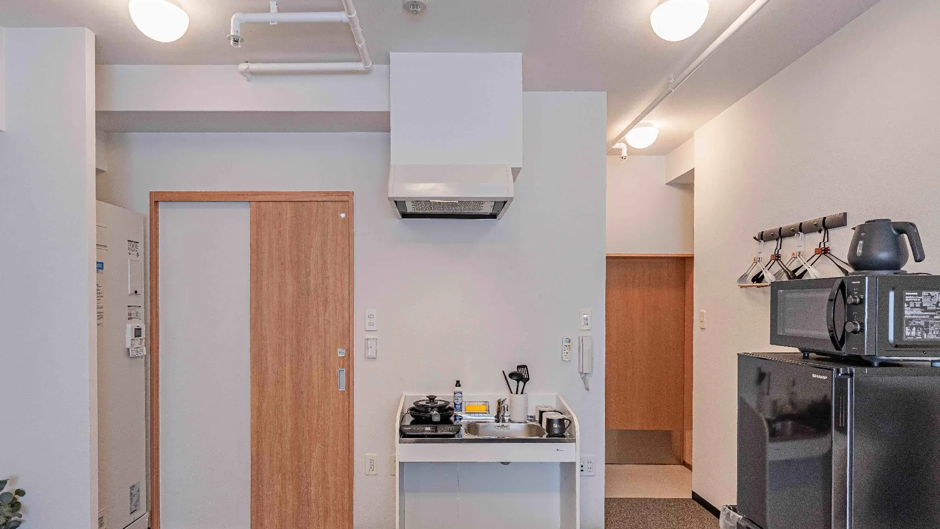 오사카 b&通天閣店 4성급 게스트하우스 로비