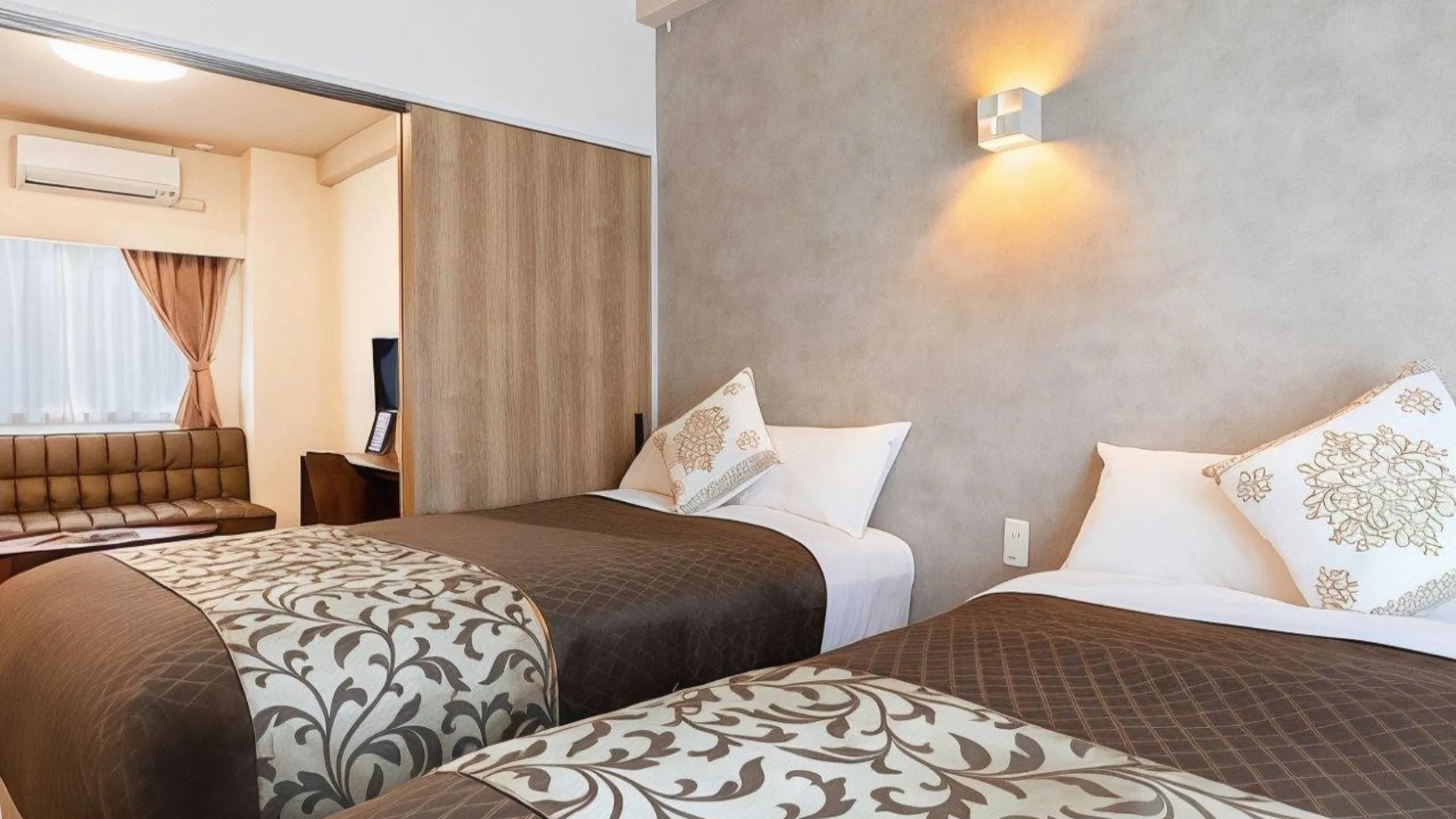 오키나와 본섬 미스터 긴조 인 카데나 3성급 호텔 전망