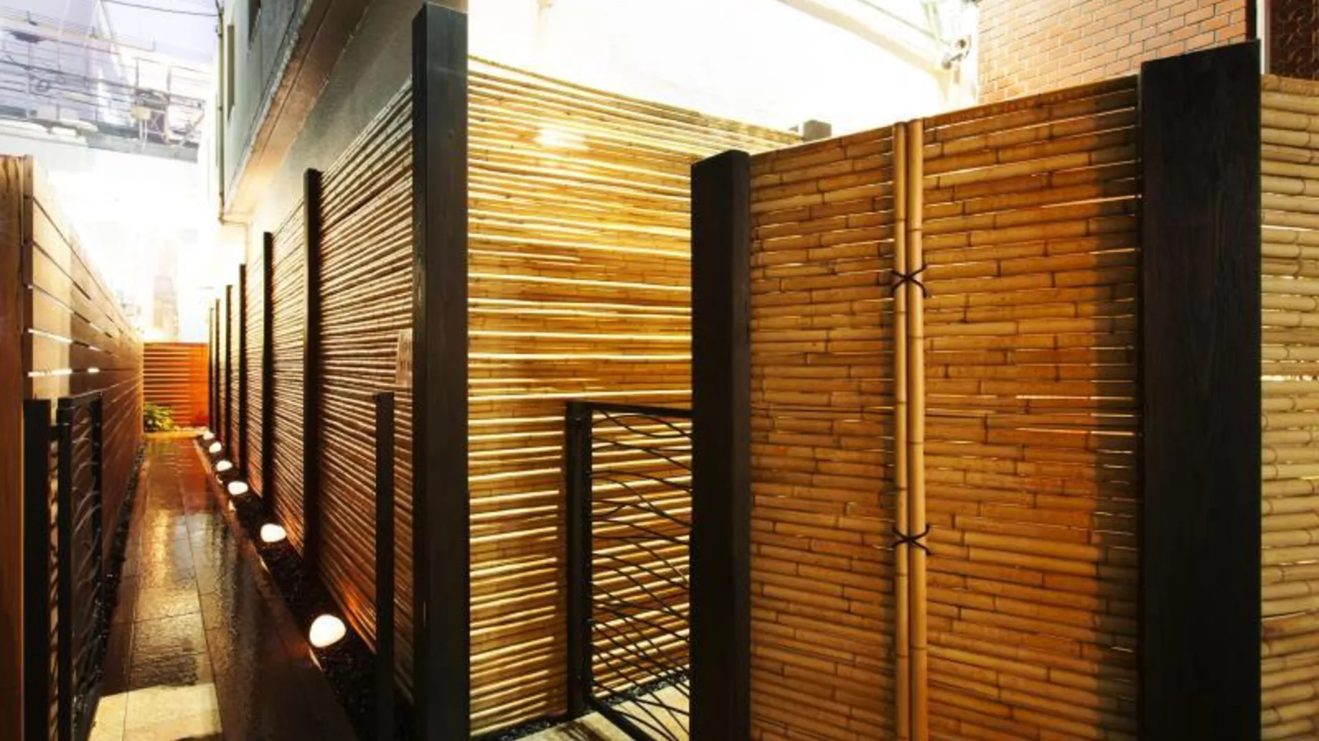 오사카 호텔 로터스 우메다 - 성인 전용 2성급 호텔 레스토랑