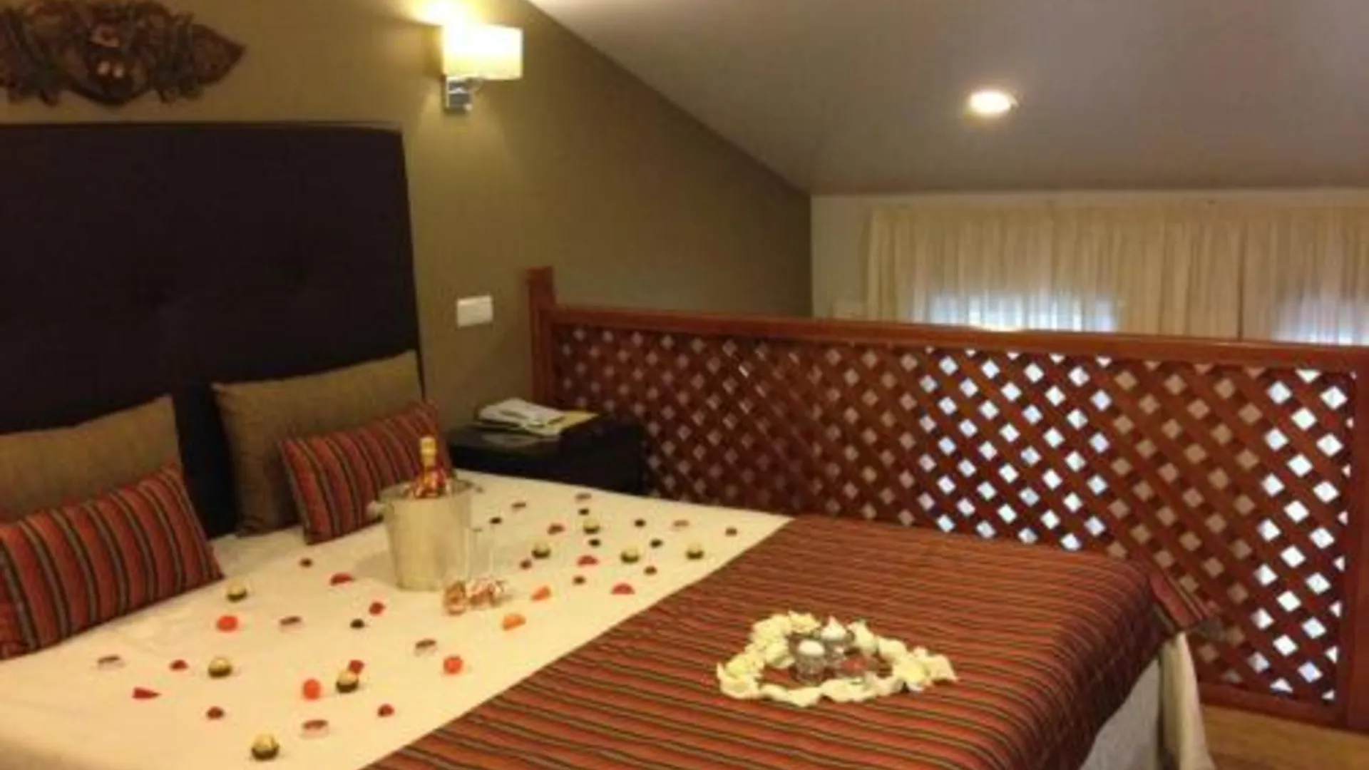 차베스 Hotel Katia 2성급 호텔 객실