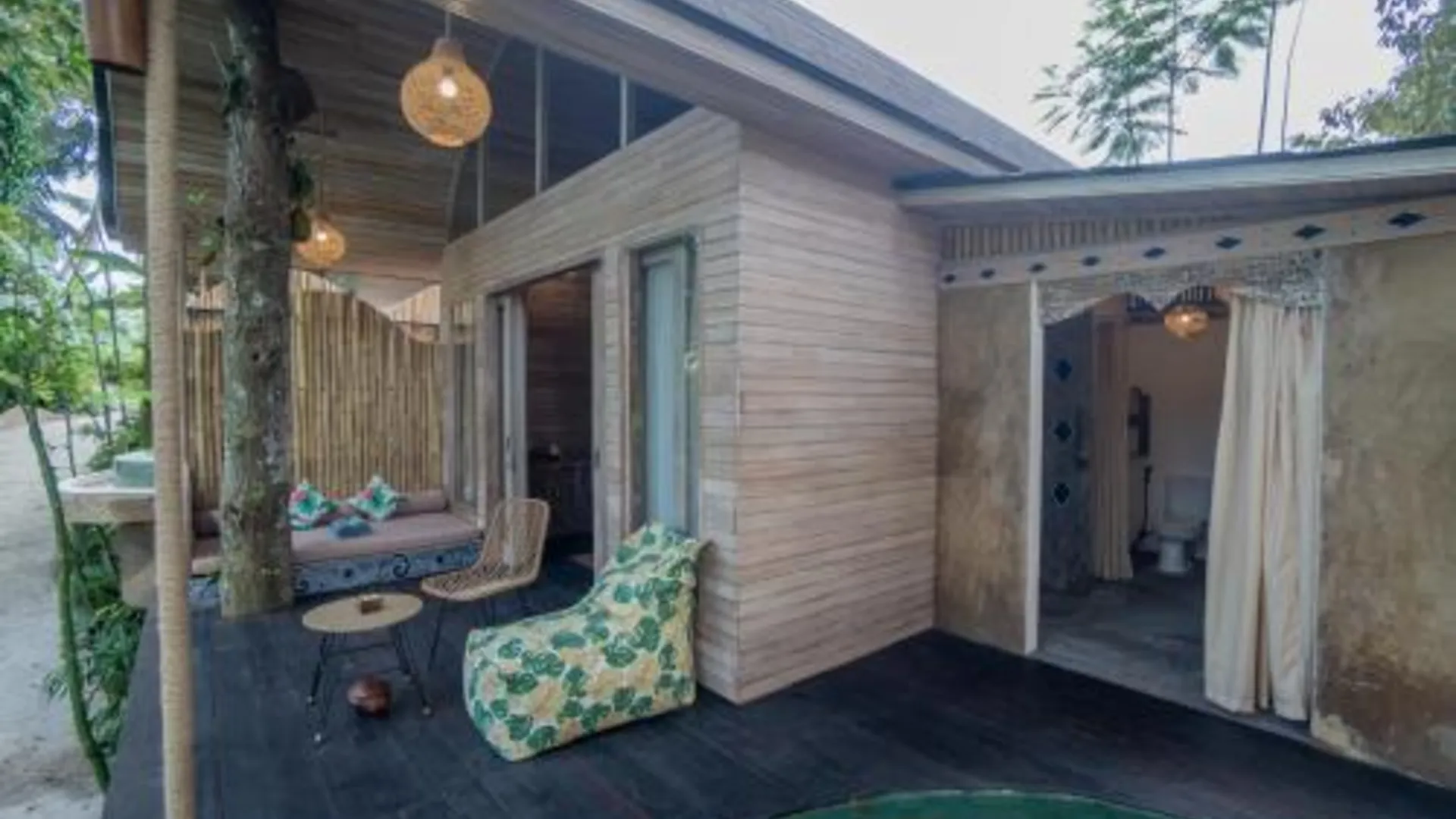 발리 프라마나 기리 쿠스마 4성급 호텔 외관