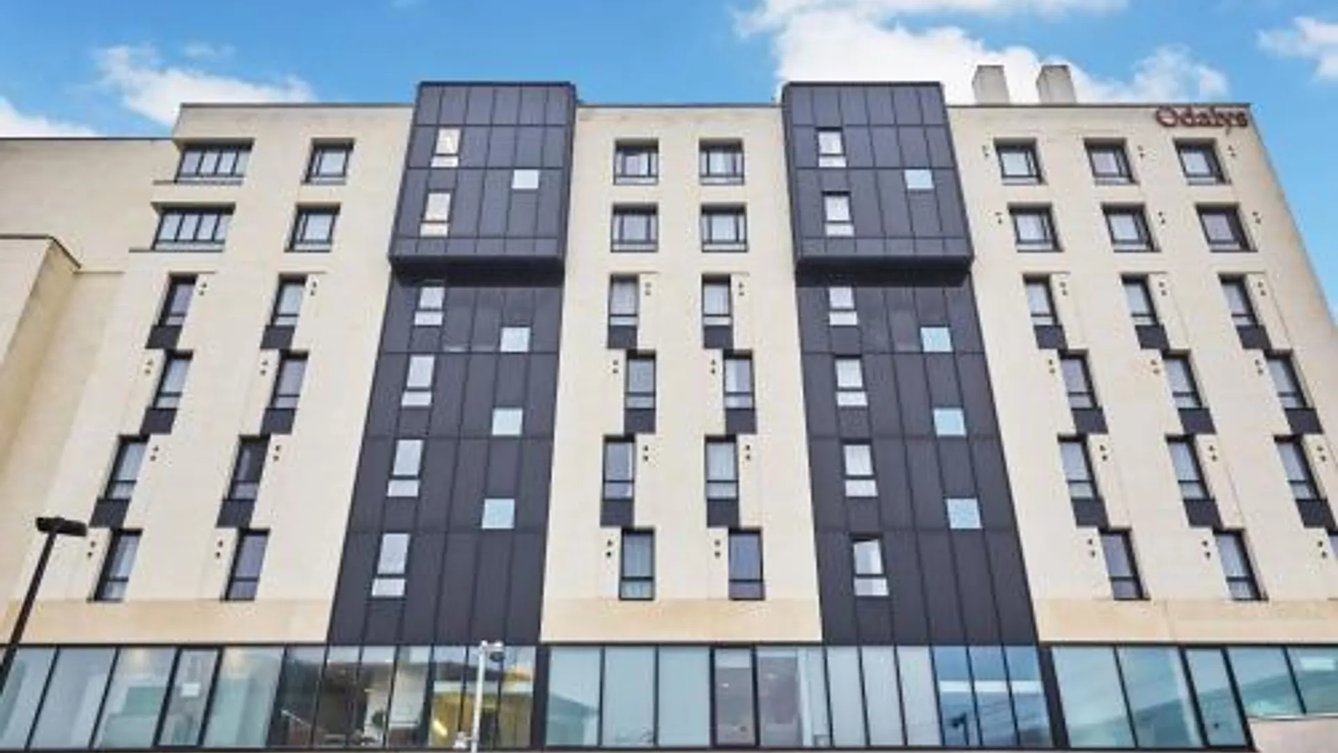 루얼 말메이슨 오달리스 시티 캠퍼스 아파트호텔 - 파리 뤼엘 말메종 3성급 호텔 전망