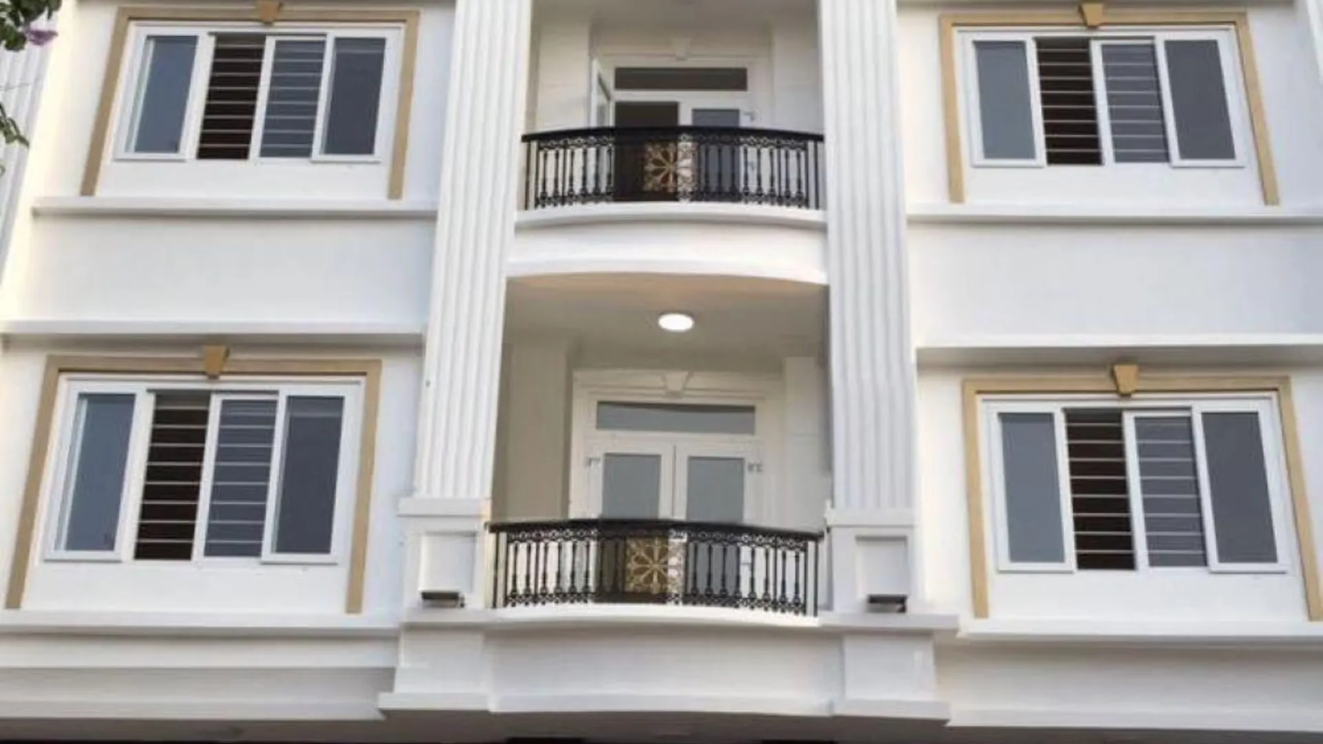 호치민 4군의 아파트먼트 (m², 침실 1개, 프라이빗 욕실 1개) 4성급 게스트하우스 로비