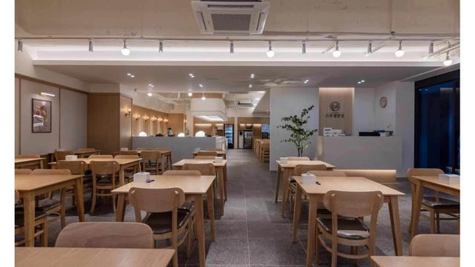 창원 바이브 호텔 마산합성점 호텔 수영장