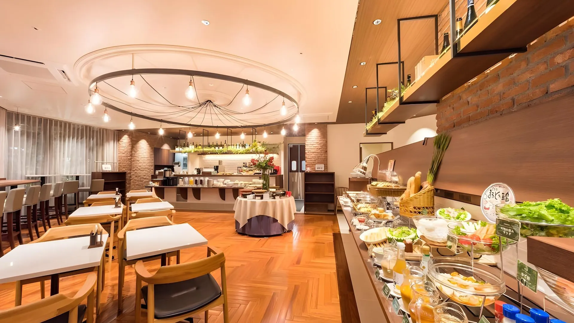 교토 다이와 로이넷 호텔 교토 테라스 하치조히가시구치 프리미어 3성급 호텔 스위트룸