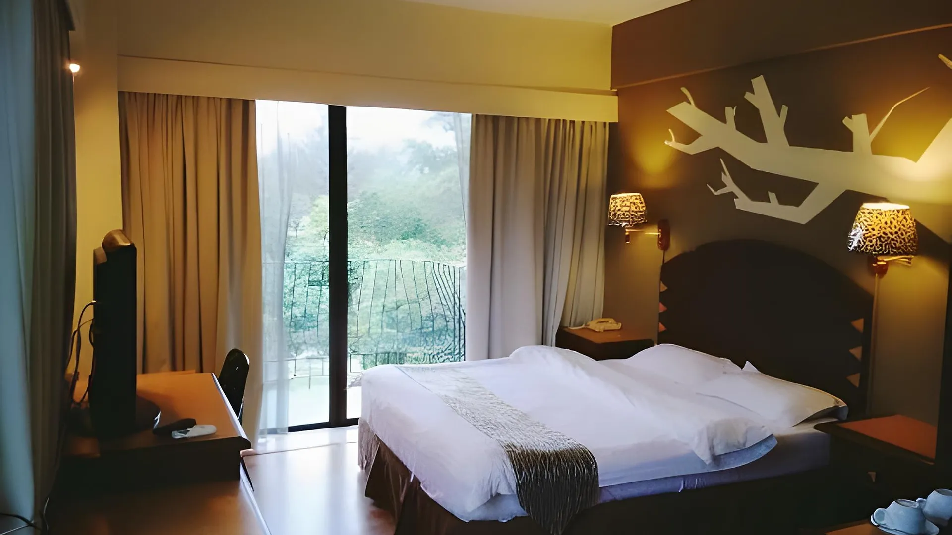 코타키나발루 카수아리나 호텔 2성급 호텔 객실