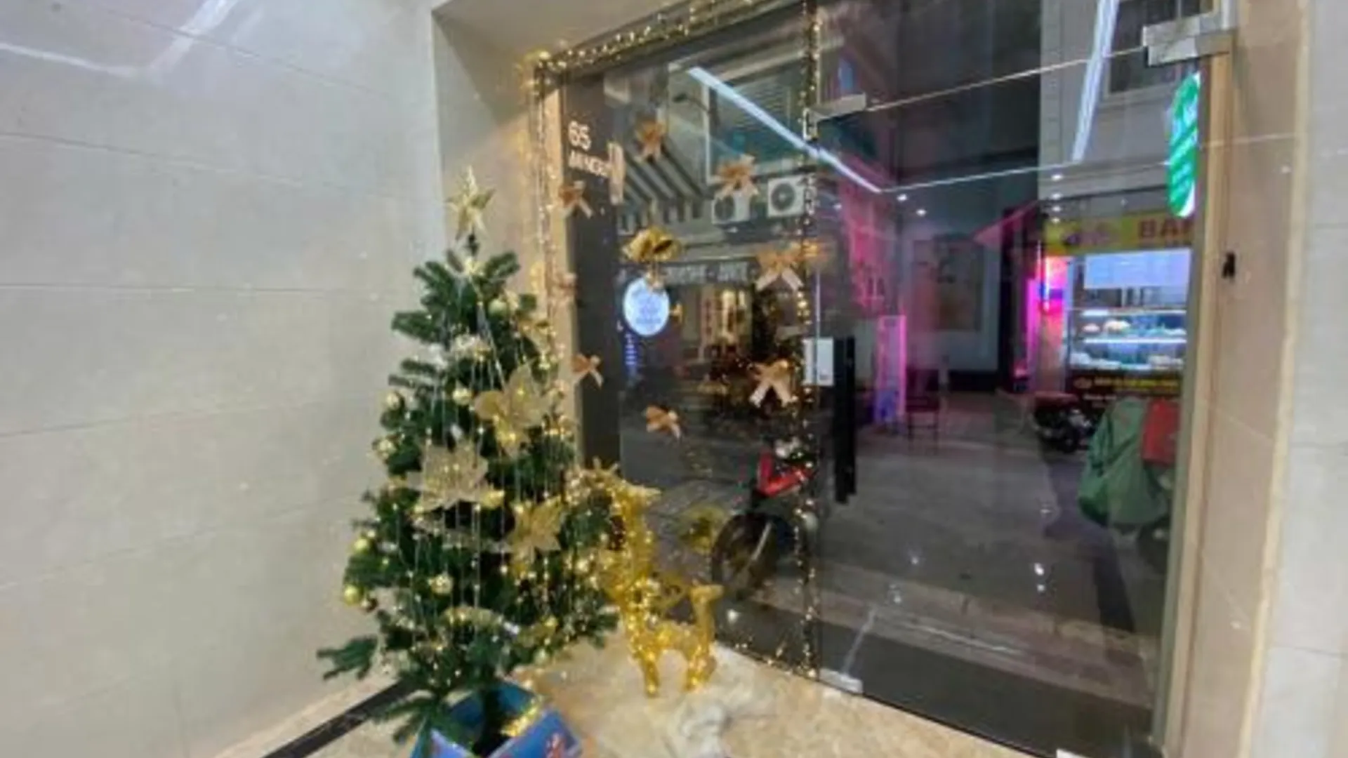 하노이 에코 네스트 아파트먼트 앤 호텔 남응우 3성급 호텔 외관