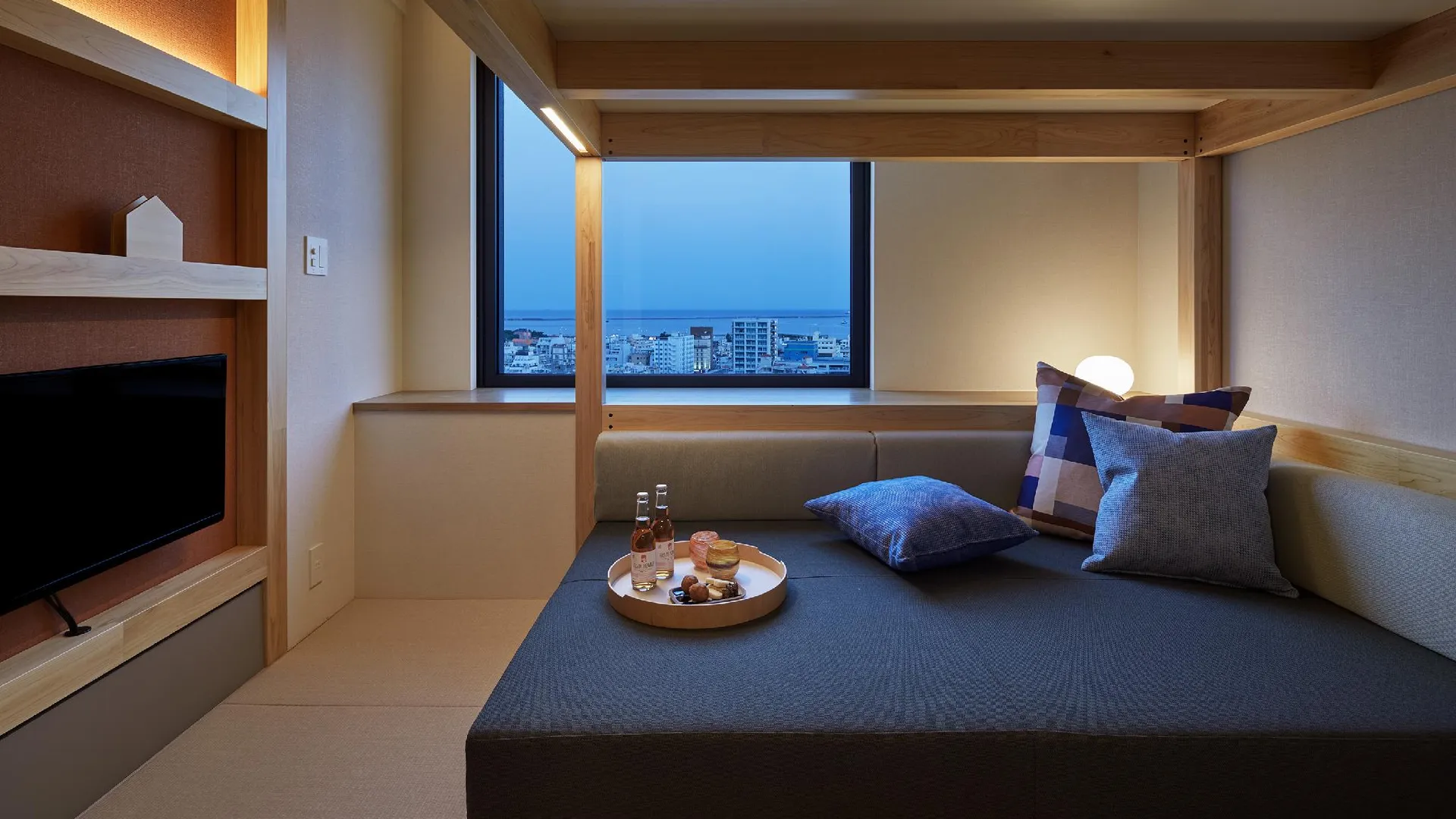 오키나와 본섬 OMO5 OKINAWA NAHA by hoshinoresorts 2성급 호텔 스위트룸