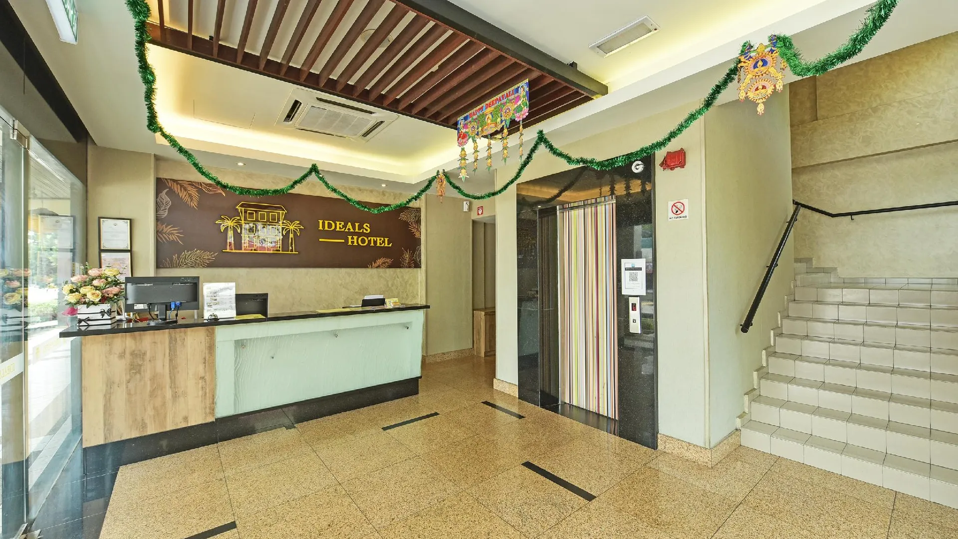 말라카 Townhouse Oak Melaka Near Dataran Pahlawan Formerly Ideals Hotel 3성급 호텔 수영장