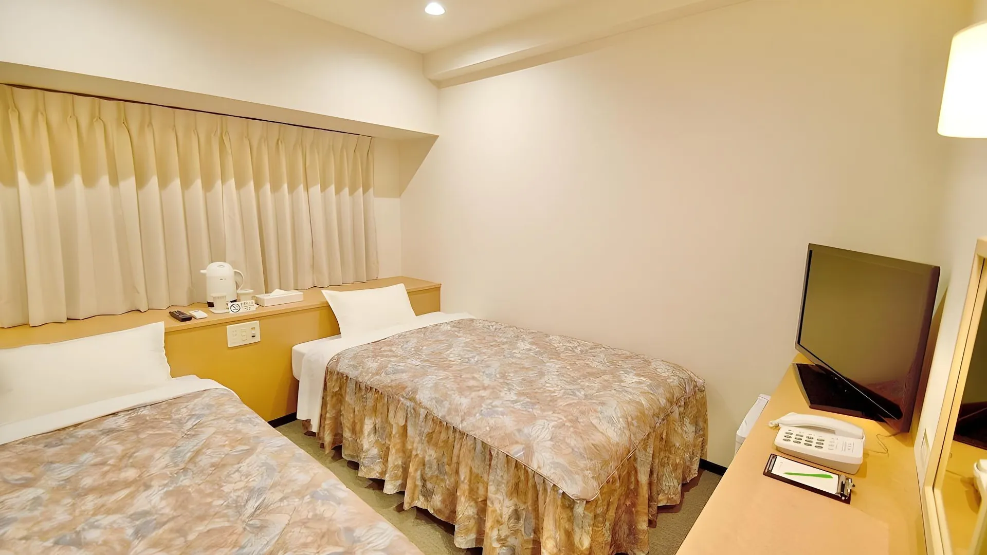 교토 교토 유니버설 호텔 가라스마 3성급 호텔 스위트룸