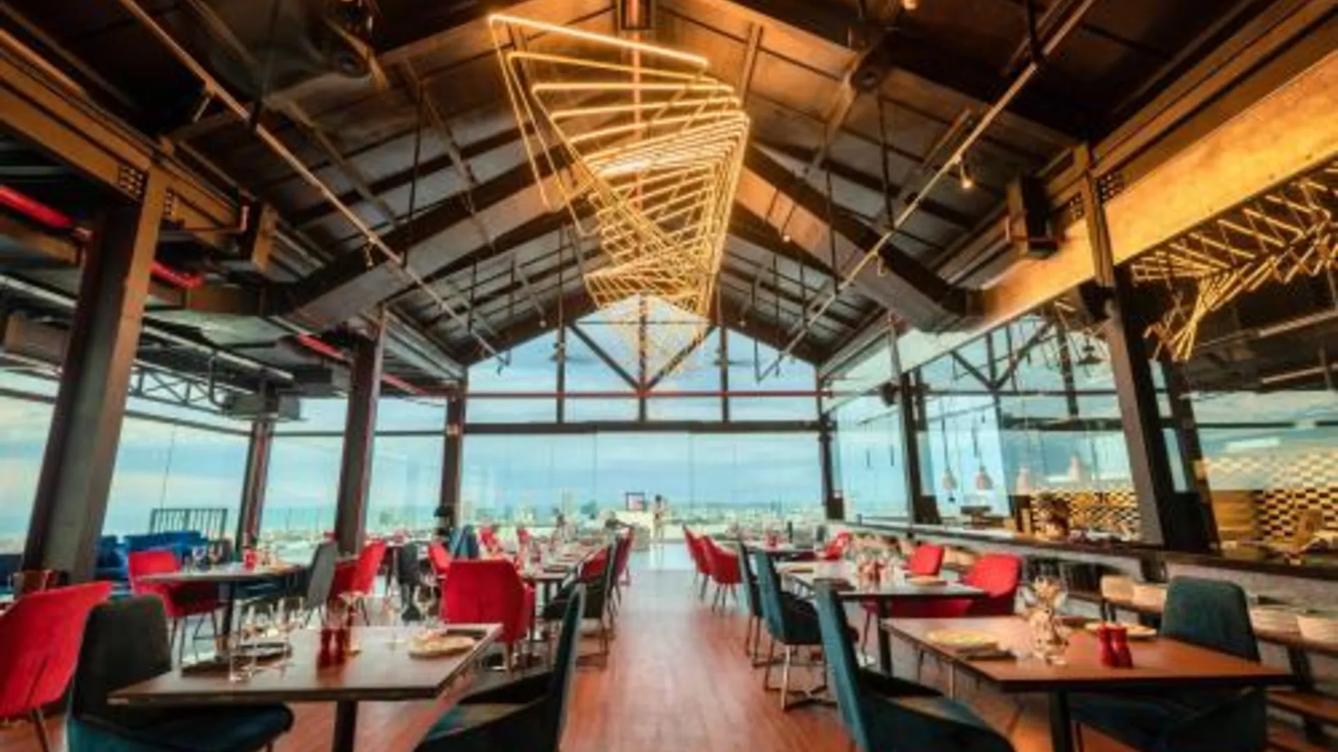 다낭 윈덤 다낭 골든 베이 5성급 호텔 수영장