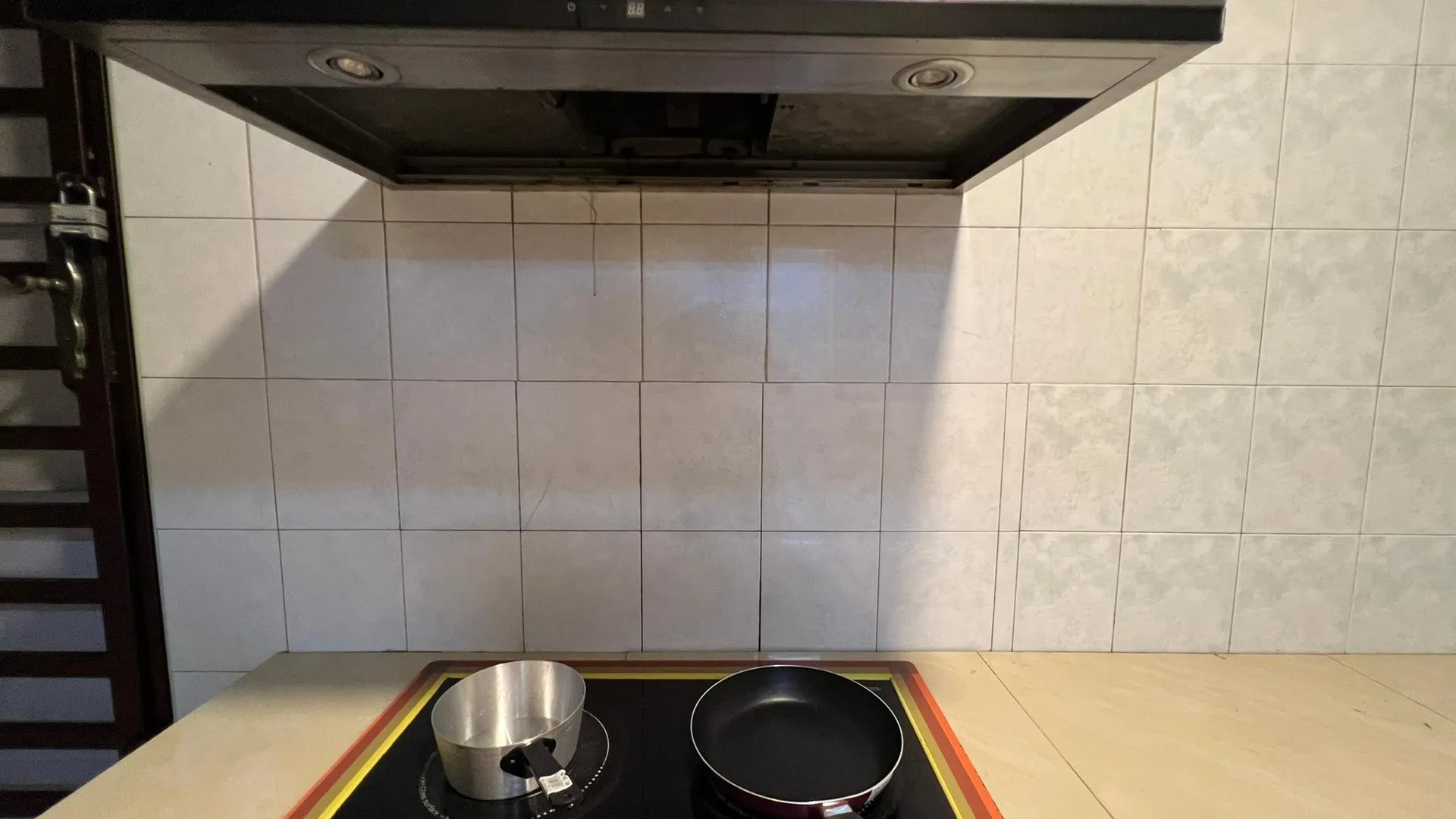 쿠안탄 쿠안탄 시티의 프라이빗 하우스 (m², 침실 4개, 프라이빗 욕실 2개) 2성급 게스트하우스 외관