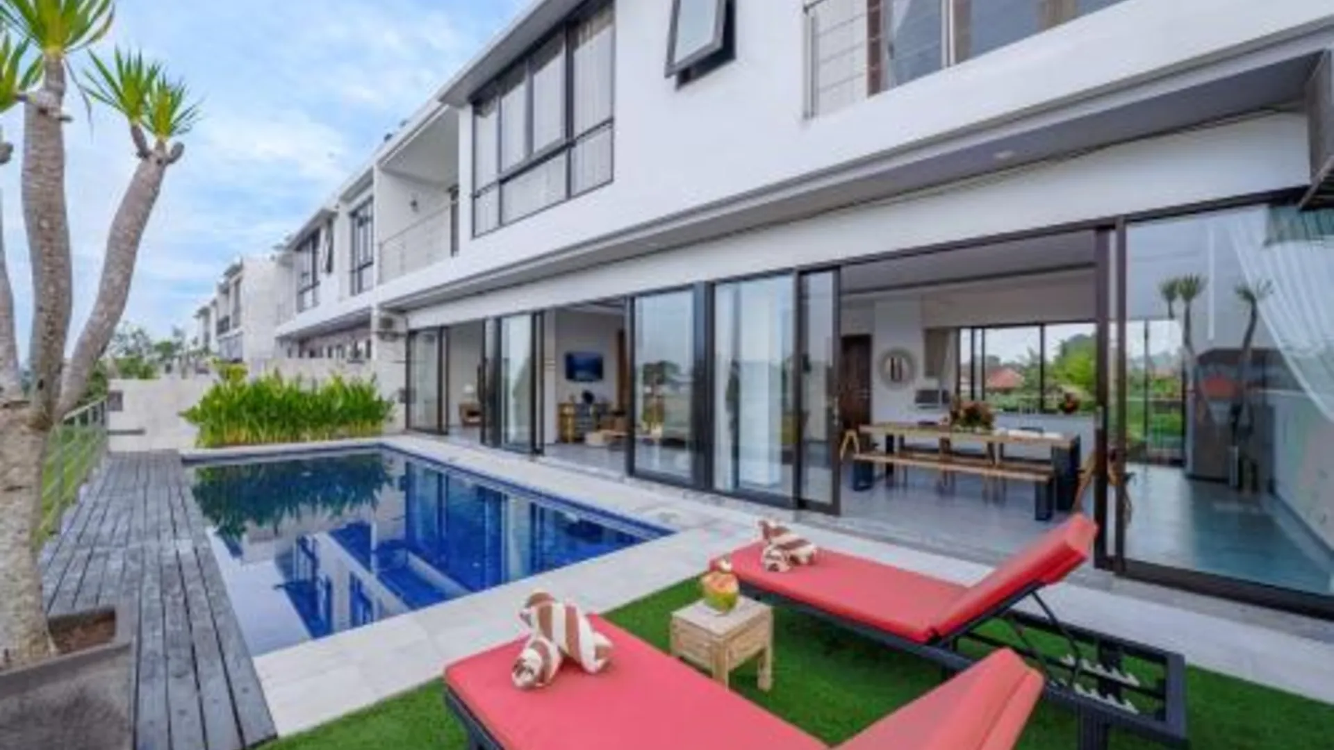 발리 Villa Emilia Seminyak by Nagisa Bali 2성급 호텔 객실