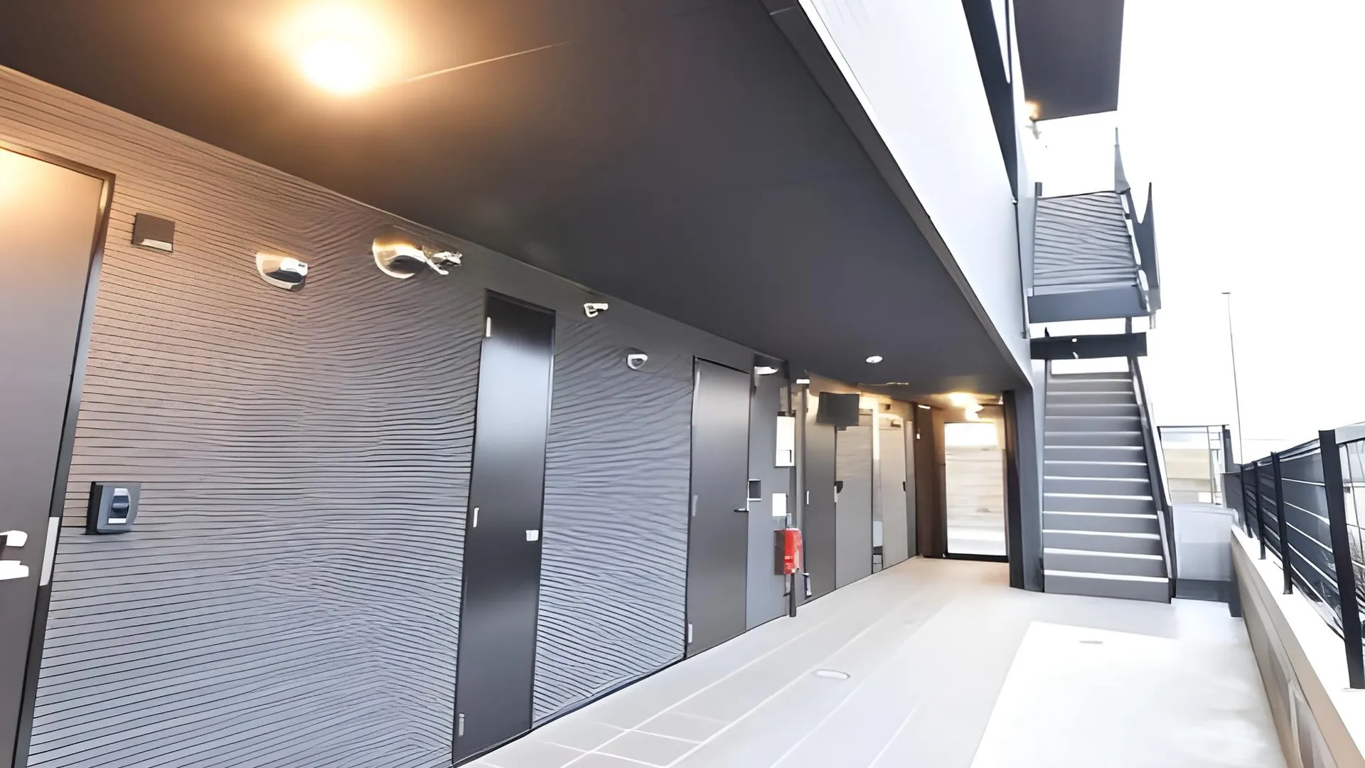 후쿠오카 Enzo Fukuoka 3성급 게스트하우스 수영장