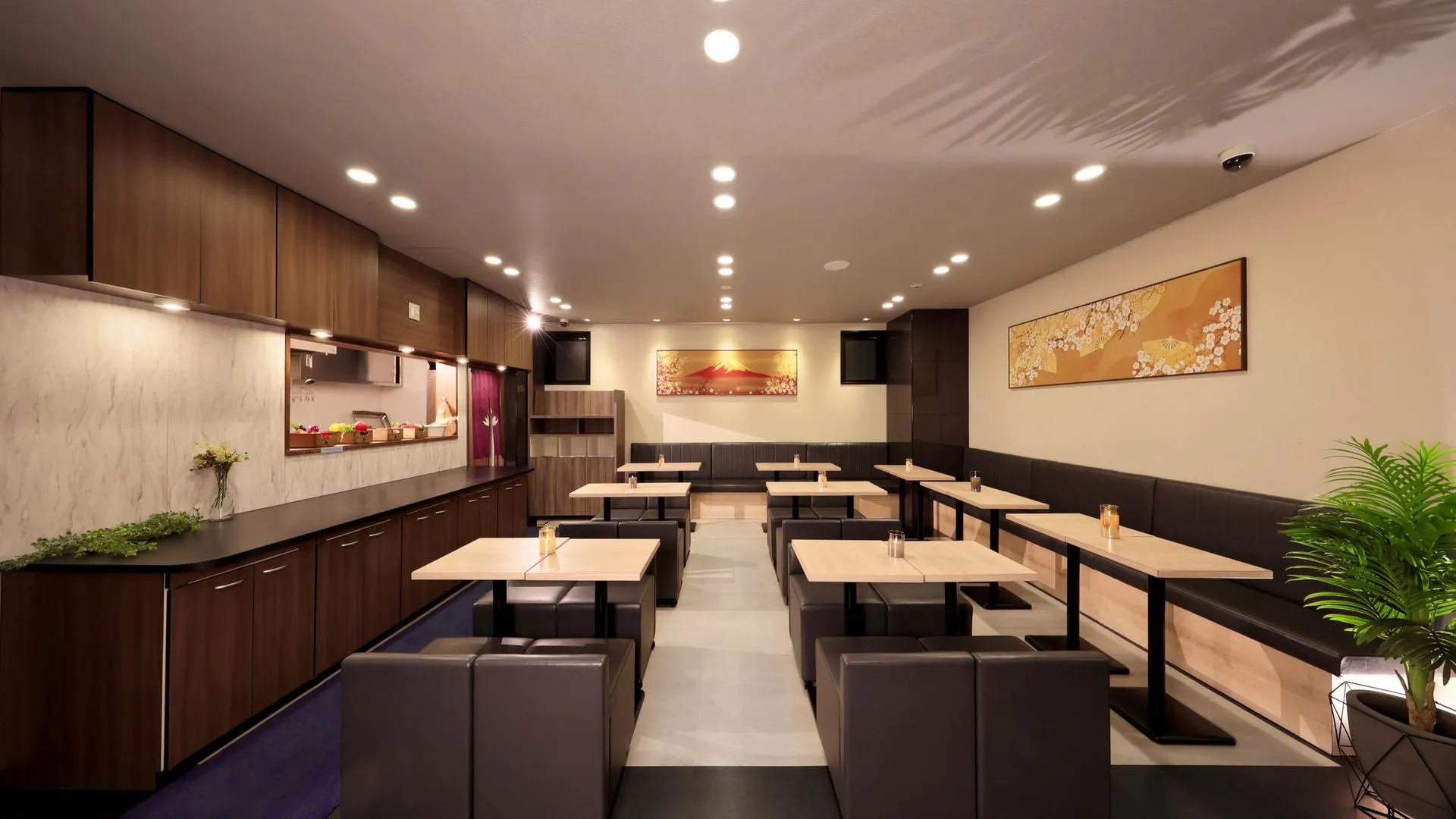 오사카 신사이바시-히가시 크리스탈 호텔 3성급 호텔 외관