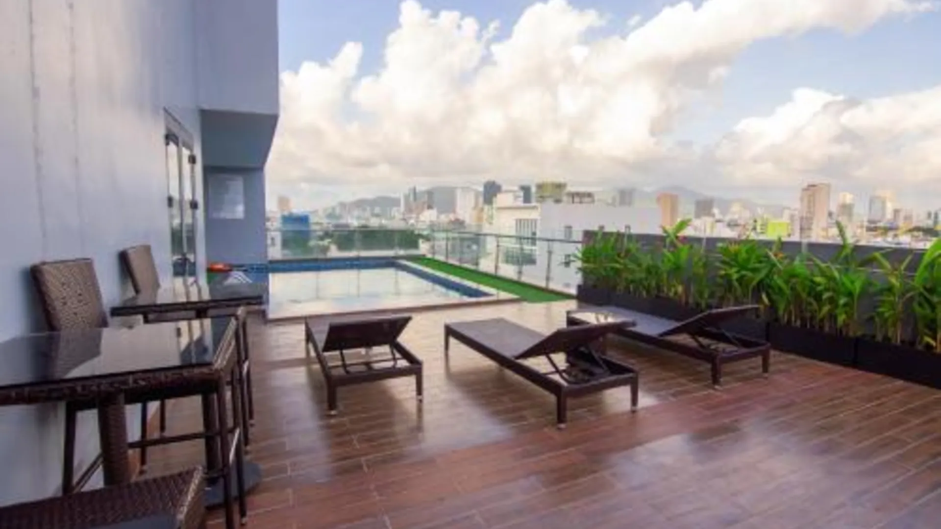 다낭 꿕 꾸엉 센터 다낭 호텔 바이 하빌랜드 3성급 호텔 로비