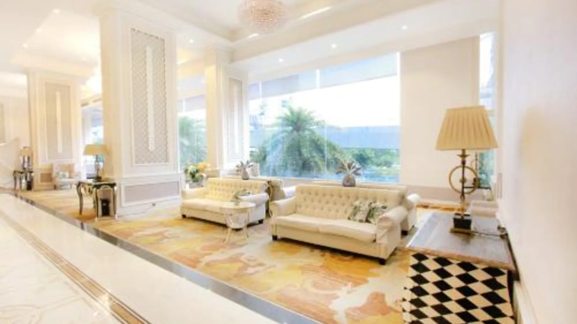 방콕 더 바자 호텔 방콕 – MRT 랏프라오 랏차다피섹 5성급 호텔 외관