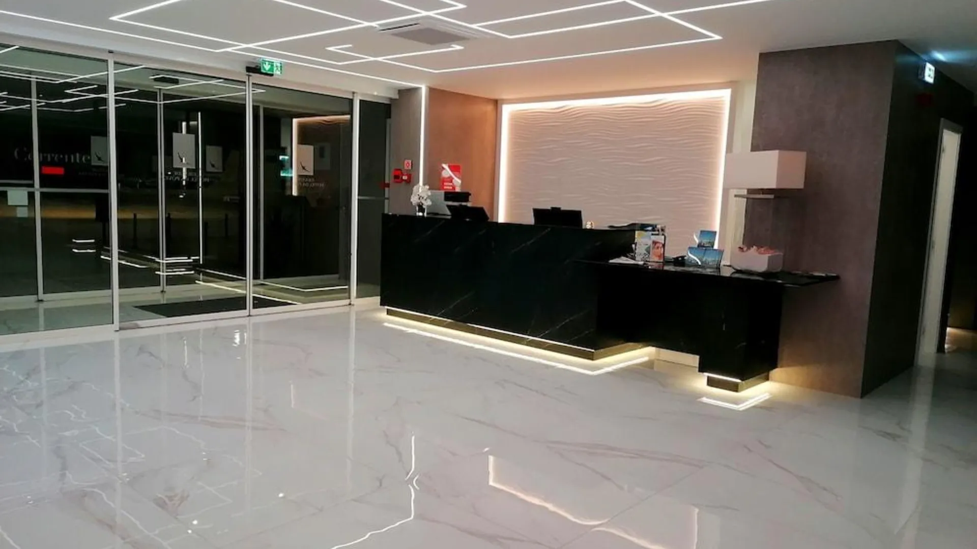 포보아 데 바짐 Grande Hotel da Povoa 4성급 호텔 수영장