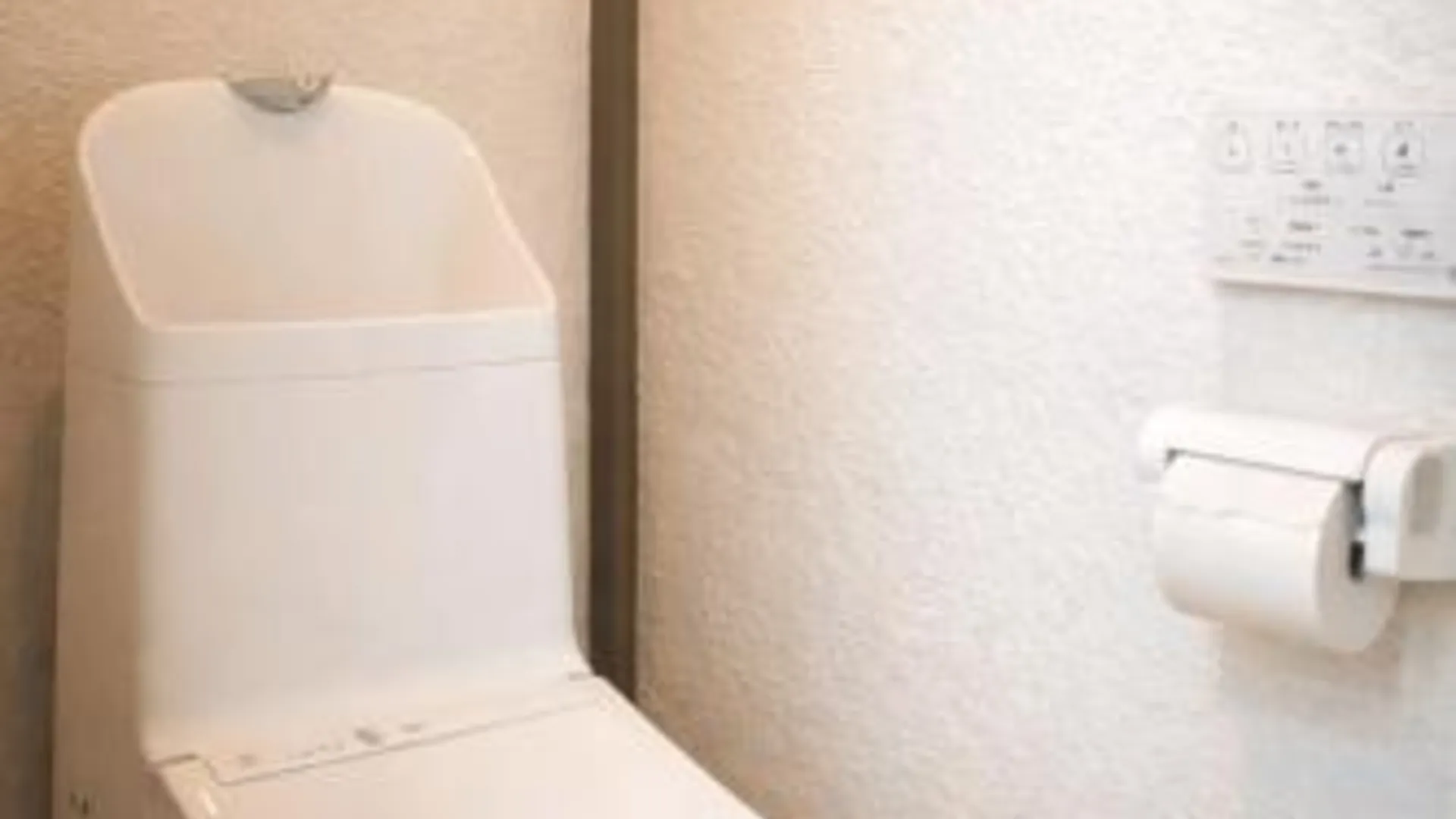 오사카 心斎橋難波関空直通Sakurabarsh Ryokan Ambers Hostel 호텔 스위트룸