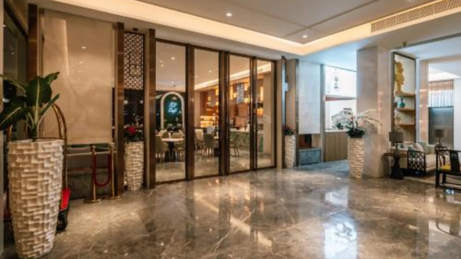 방콕 라이케 호텔 4성급 호텔 객실