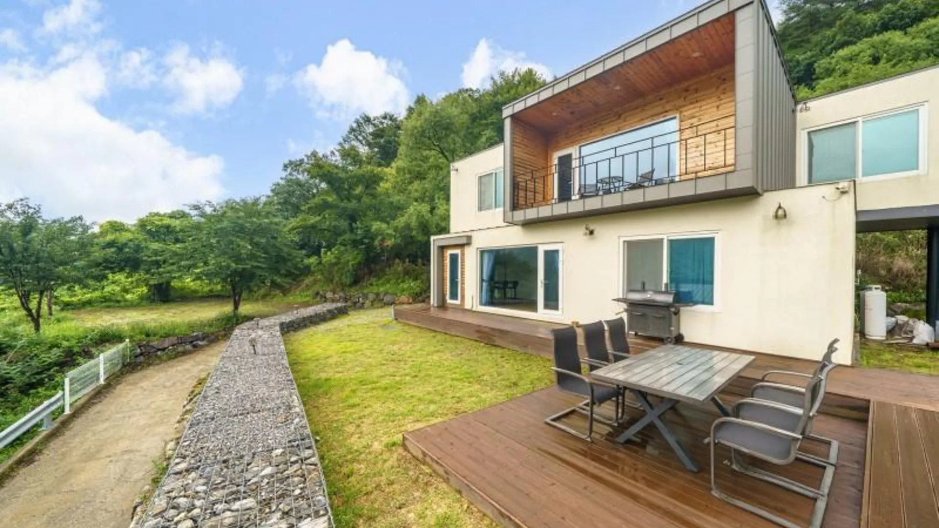 단양 단양 달빛마을펜션 3성급 게스트하우스 외관