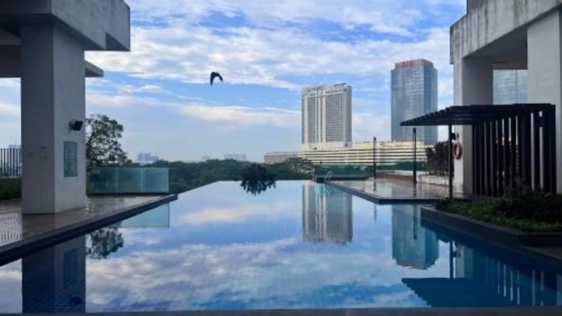 조호바루 / 조호르바루 수투랑바루의 프라이빗 하우스 (m², 침실 4개, 프라이빗 욕실 3개) 4성급 게스트하우스 로비