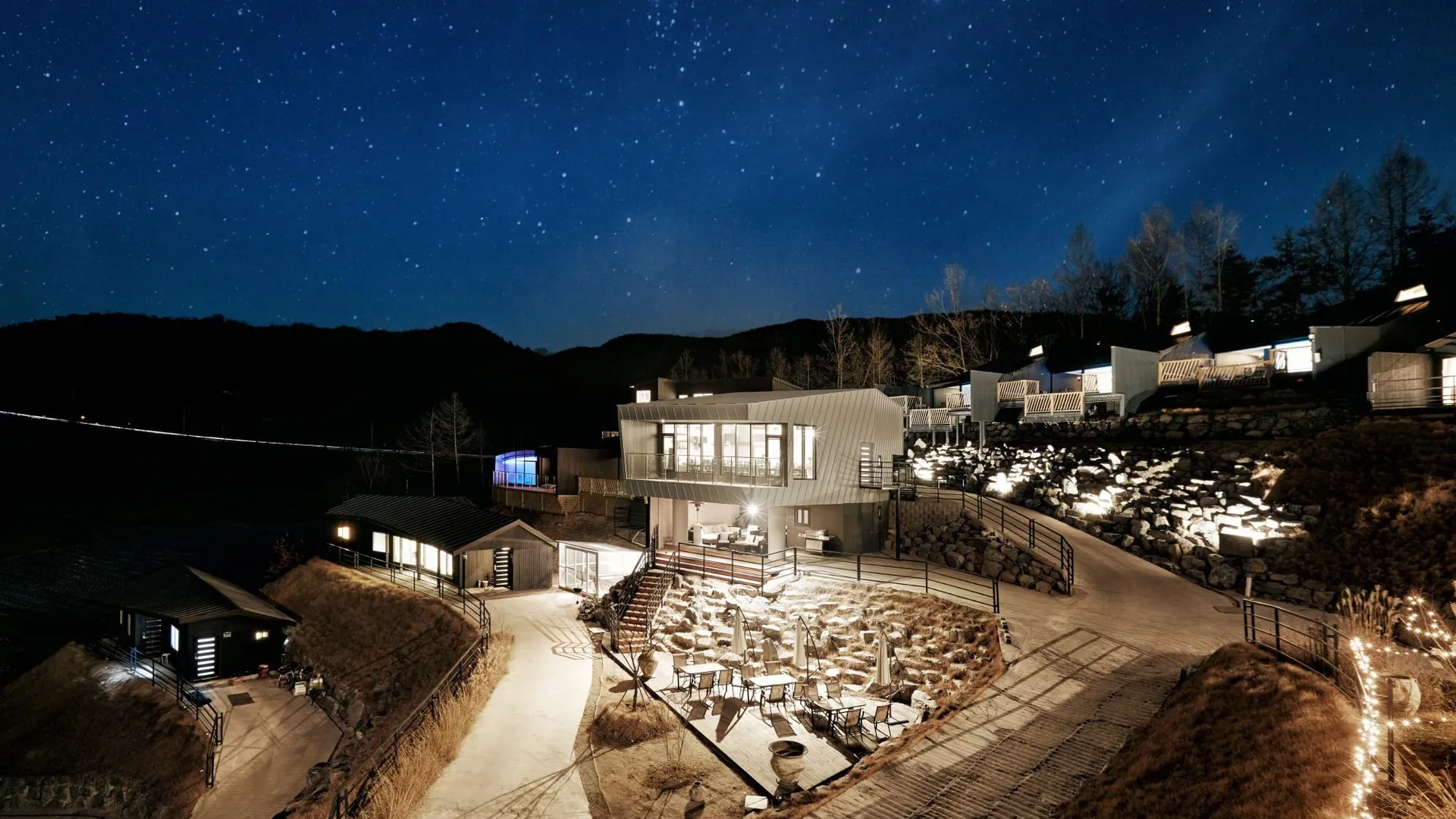 상주 더 비경 프라이빗 풀빌라 2성급 게스트하우스 전망