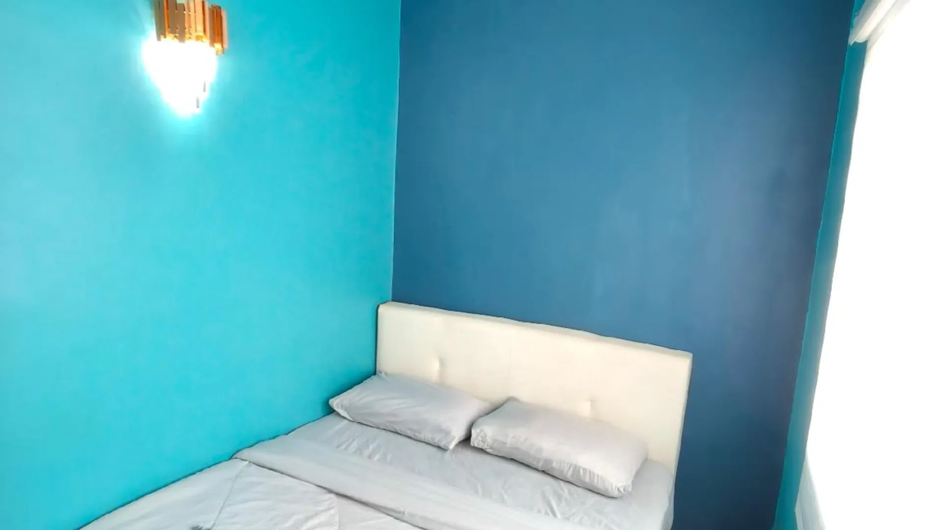 이포 탄중 람부탄의 프라이빗 하우스 (m², 침실 3개, 프라이빗 욕실 1개) 2성급 싱글룸 스위트룸