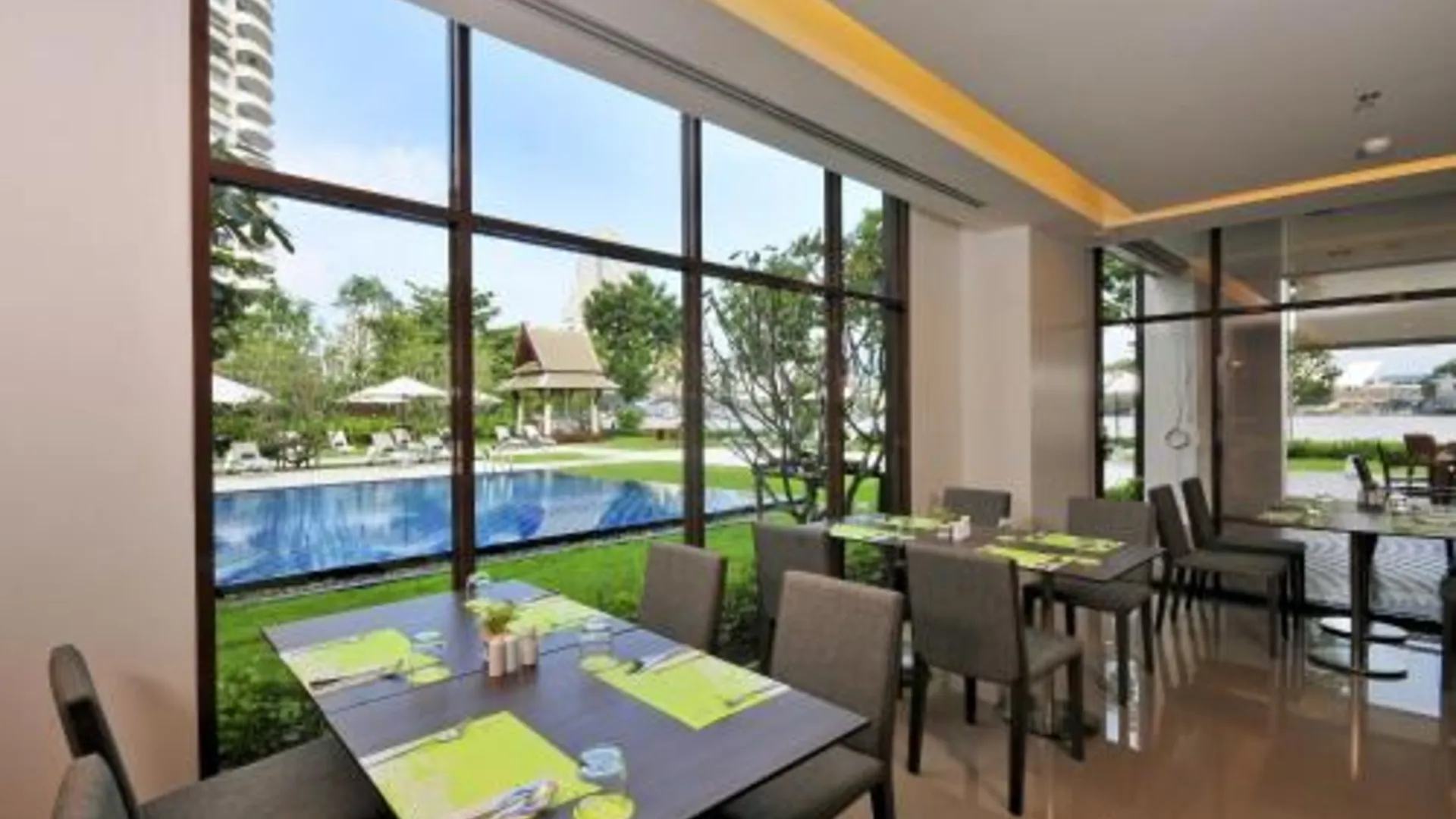 방콕 이비스 방콕 리버사이드 (SHA Extra Plus) 3성급 호텔 외관