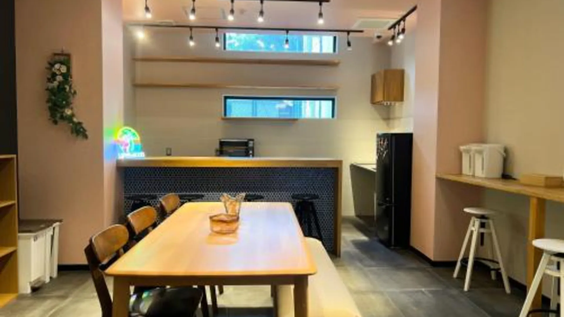 오사카 호스텔 행아웃 3성급 호텔 레스토랑