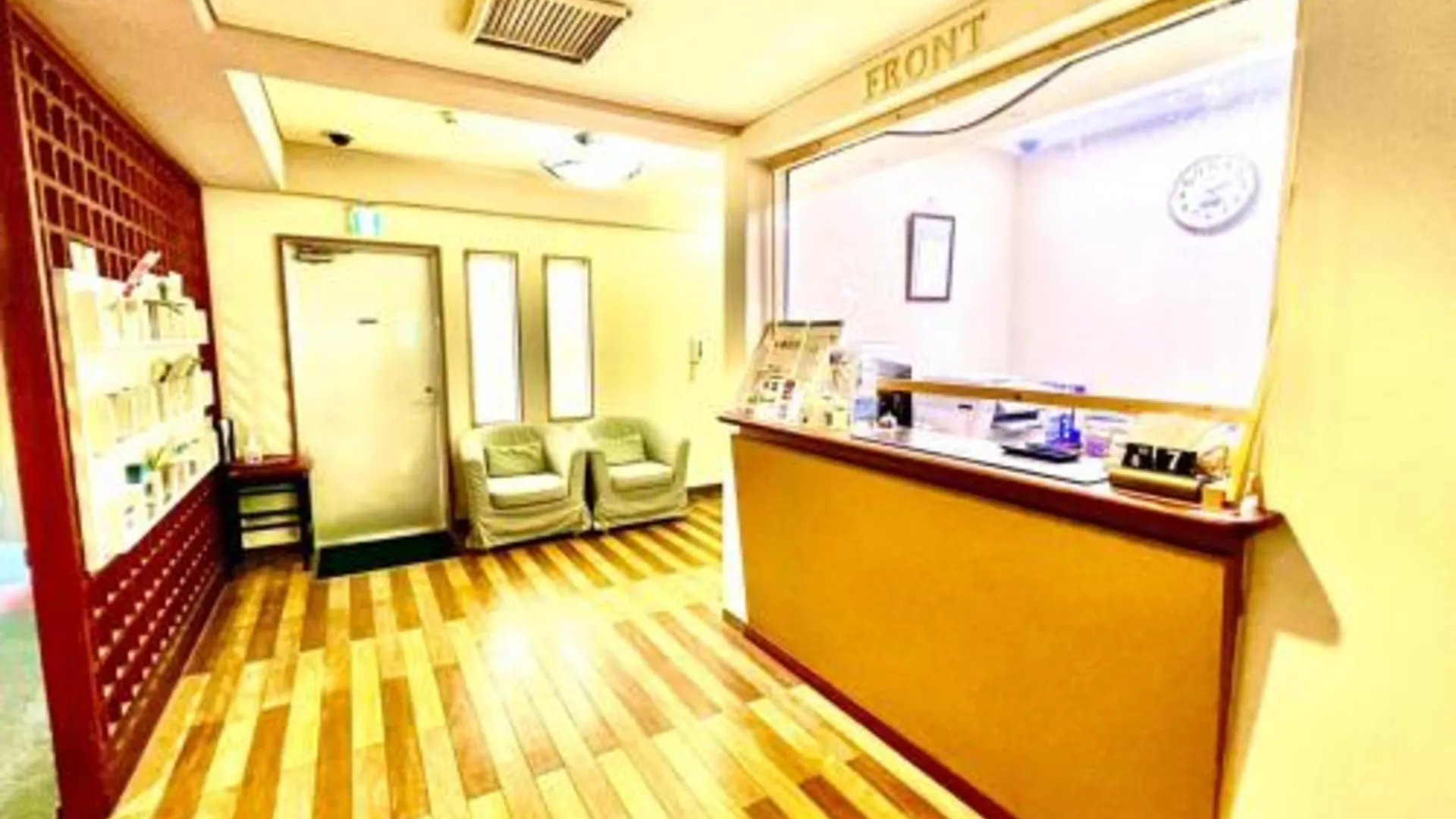 이시가키 호텔 해피 홀리데이 이시가키  2성급 호텔 로비