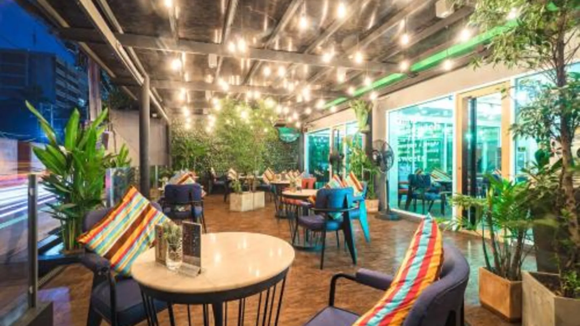 방콕 시트러스 수쿰빗 11 바이 컴패스 호스피탈리티 4성급 호텔 객실