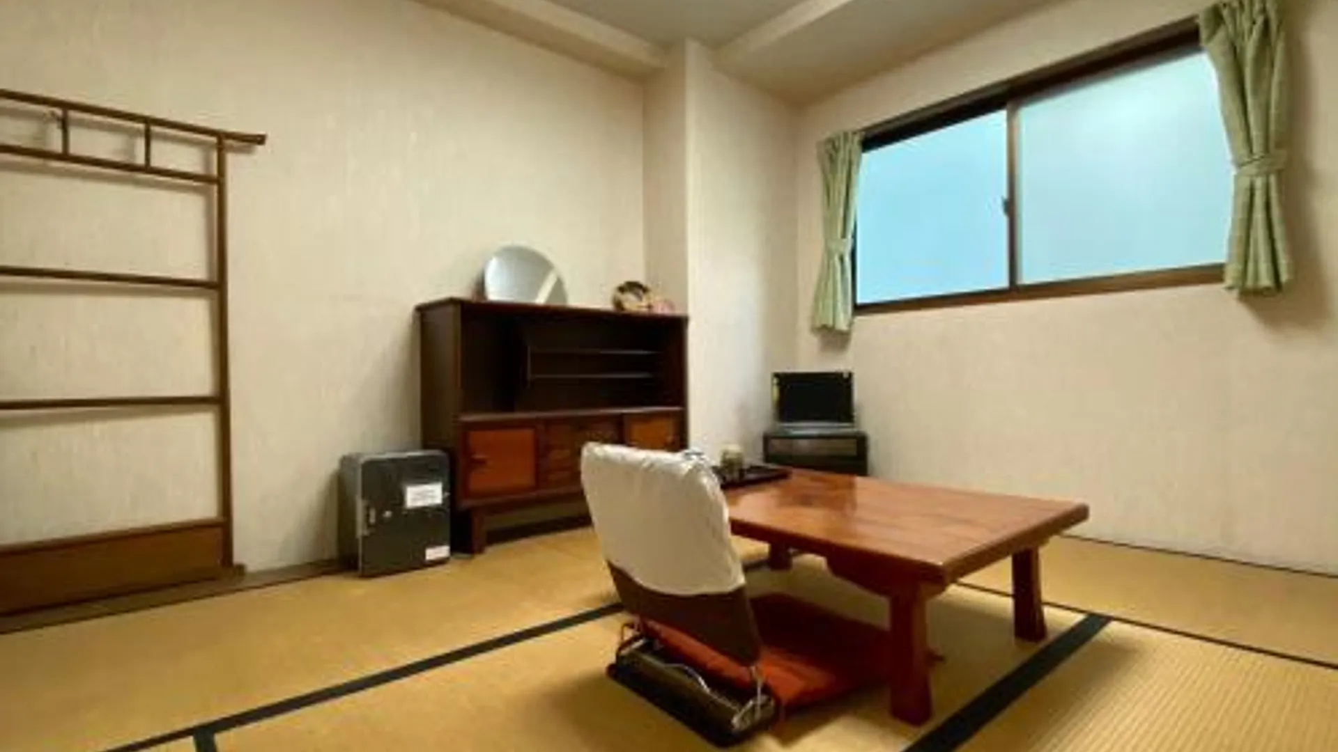 고베 도요후쿠 4성급 호텔 스위트룸