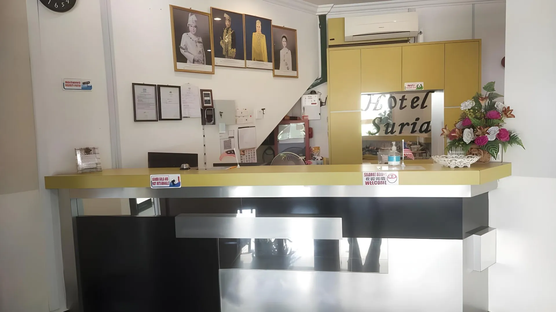 라하트 JQ Suria Lahat 3성급 호텔 레스토랑