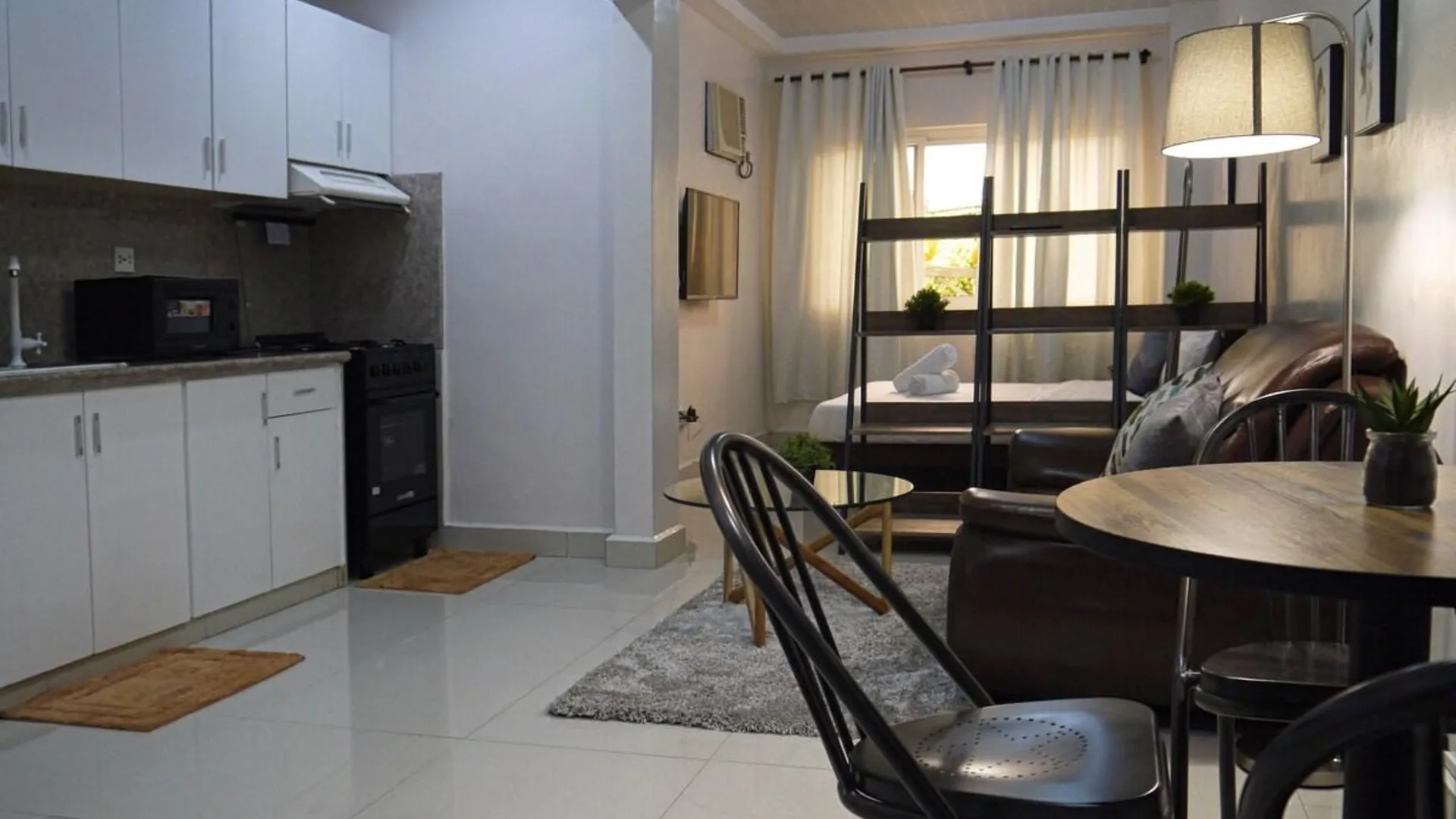 세부 카삼바간의 아파트먼트 (m², 침실 1개, 프라이빗 욕실 1개) 2성급 싱글룸 수영장