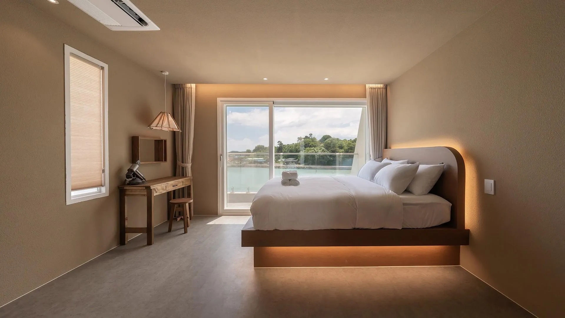 하동 아룬 코스트 2성급 게스트하우스 스위트룸