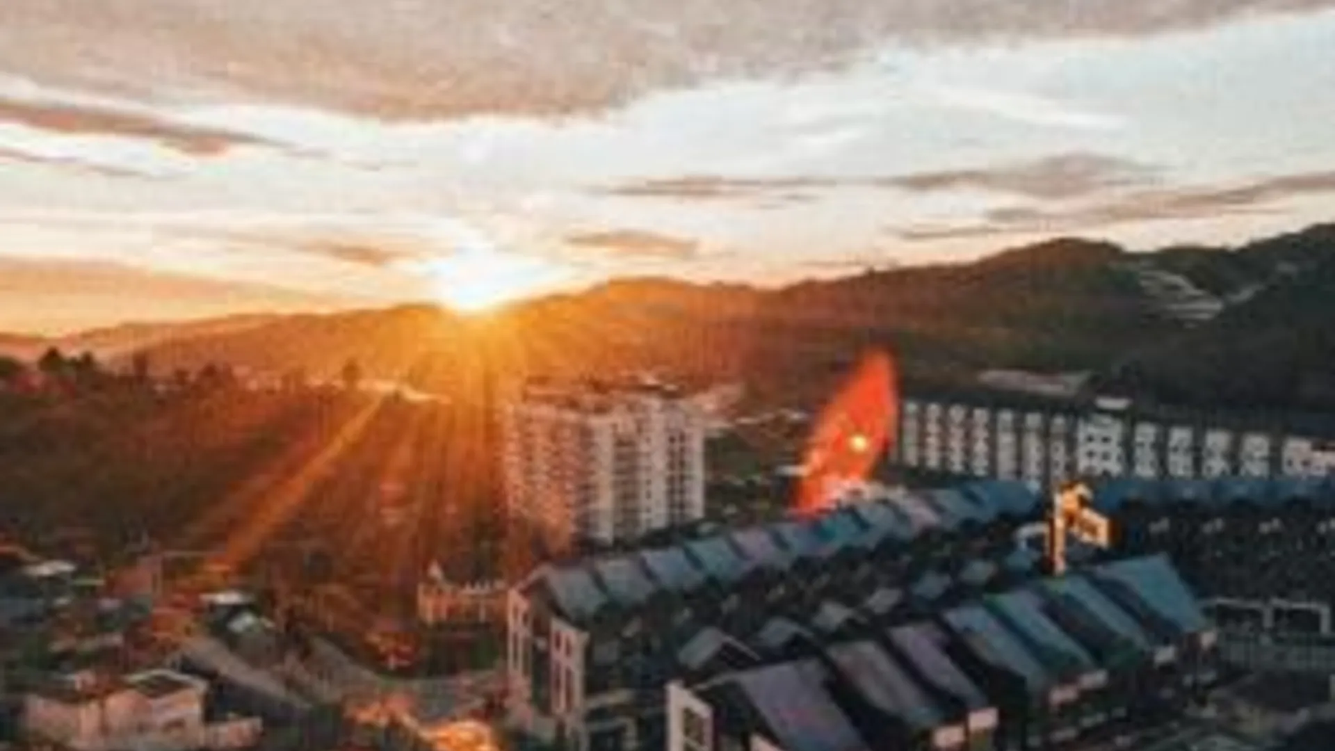 카메론 하일랜즈 브린창의 아파트먼트 (840m², 침실 3개, 프라이빗 욕실 2개) 3성급 게스트하우스 레스토랑