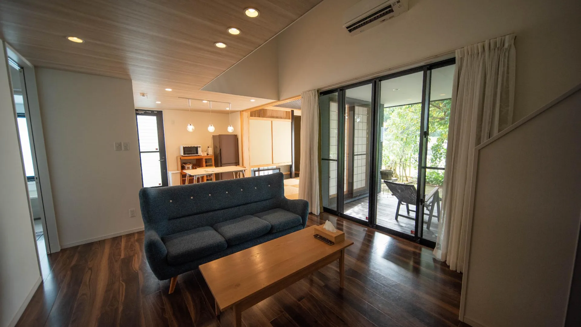 오키나와 본섬 츄라우미 빌리지 모토부-후지-카르스트 4성급 게스트하우스 스위트룸