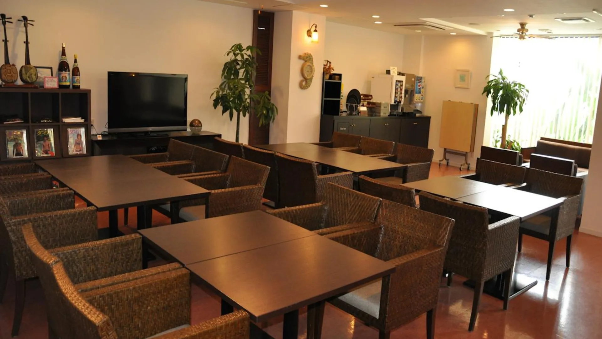 오키나와 본섬 HOTEL  NOAH 2성급 호텔 전망