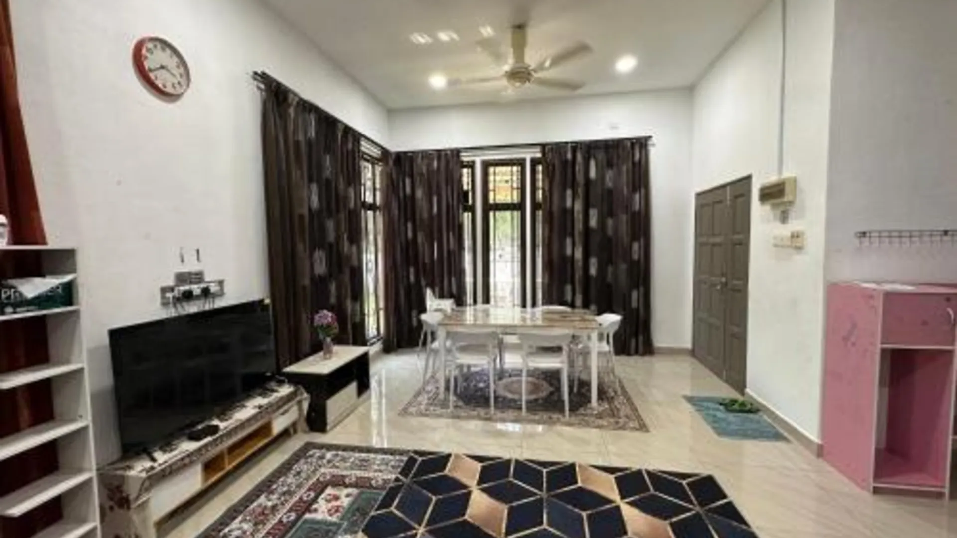 페칸 페칸 시티의 프라이빗 하우스 (1800m², 침실 3개, 프라이빗 욕실 3개) 4성급 게스트하우스 스위트룸