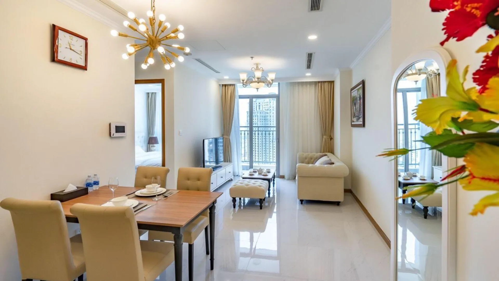 호치민 소미 럭스스테이 LP 5성급 호텔 로비