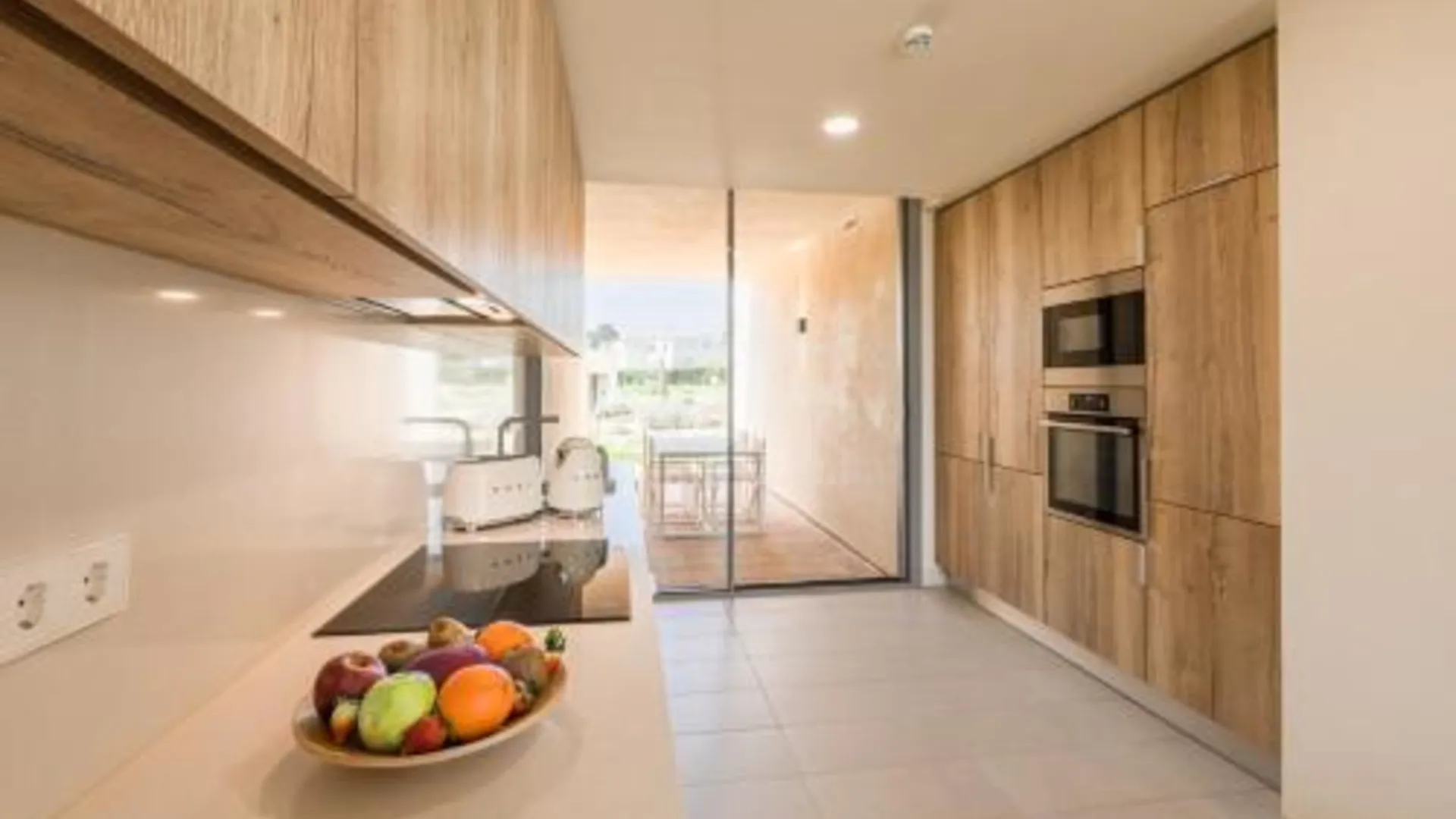 리고아 White Shell Beach Villas 4성급 호텔 외관