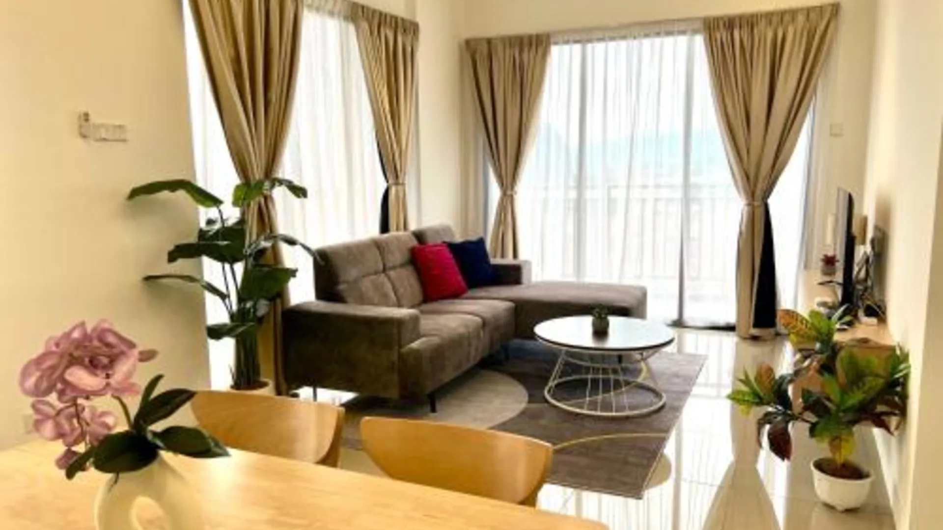 이포 탐분의 프라이빗 하우스 (99m², 침실 3개, 프라이빗 욕실 2개) 4성급 싱글룸 스위트룸