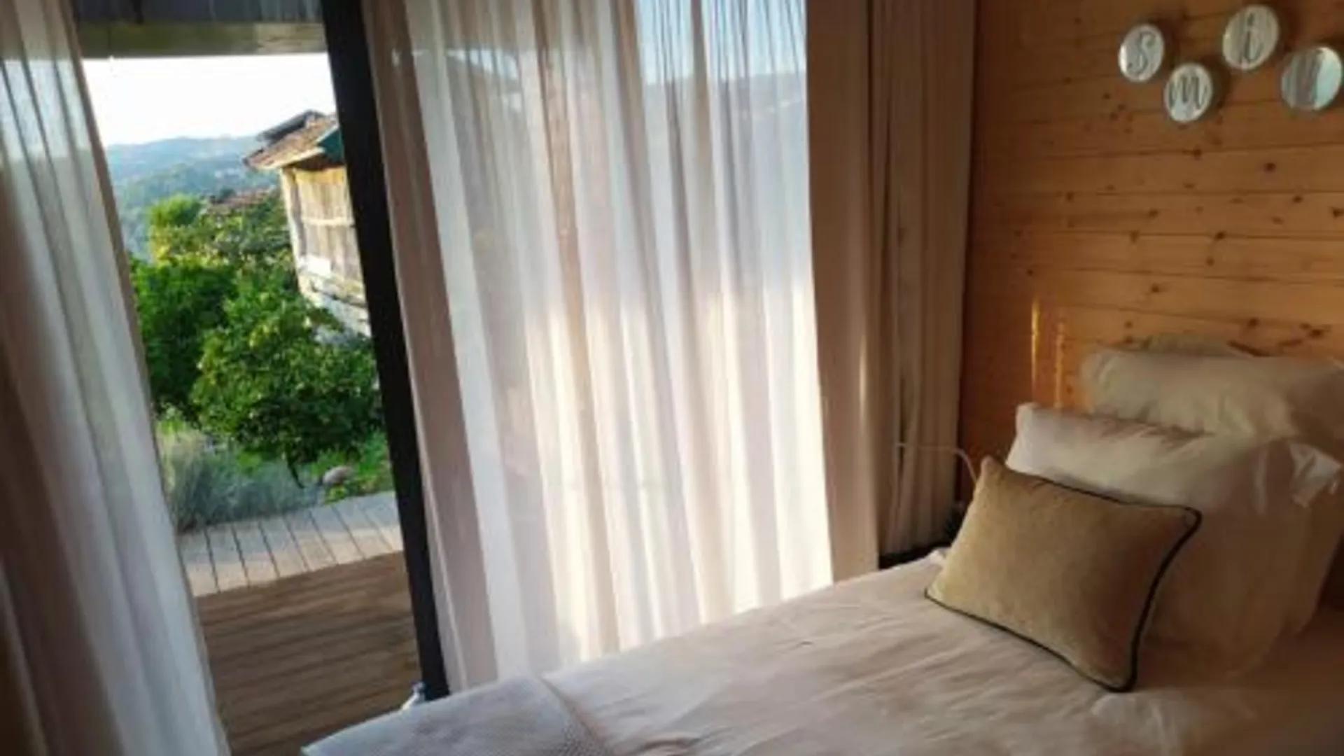 파페 Devagar & Devagarinho 3성급 싱글룸 스위트룸