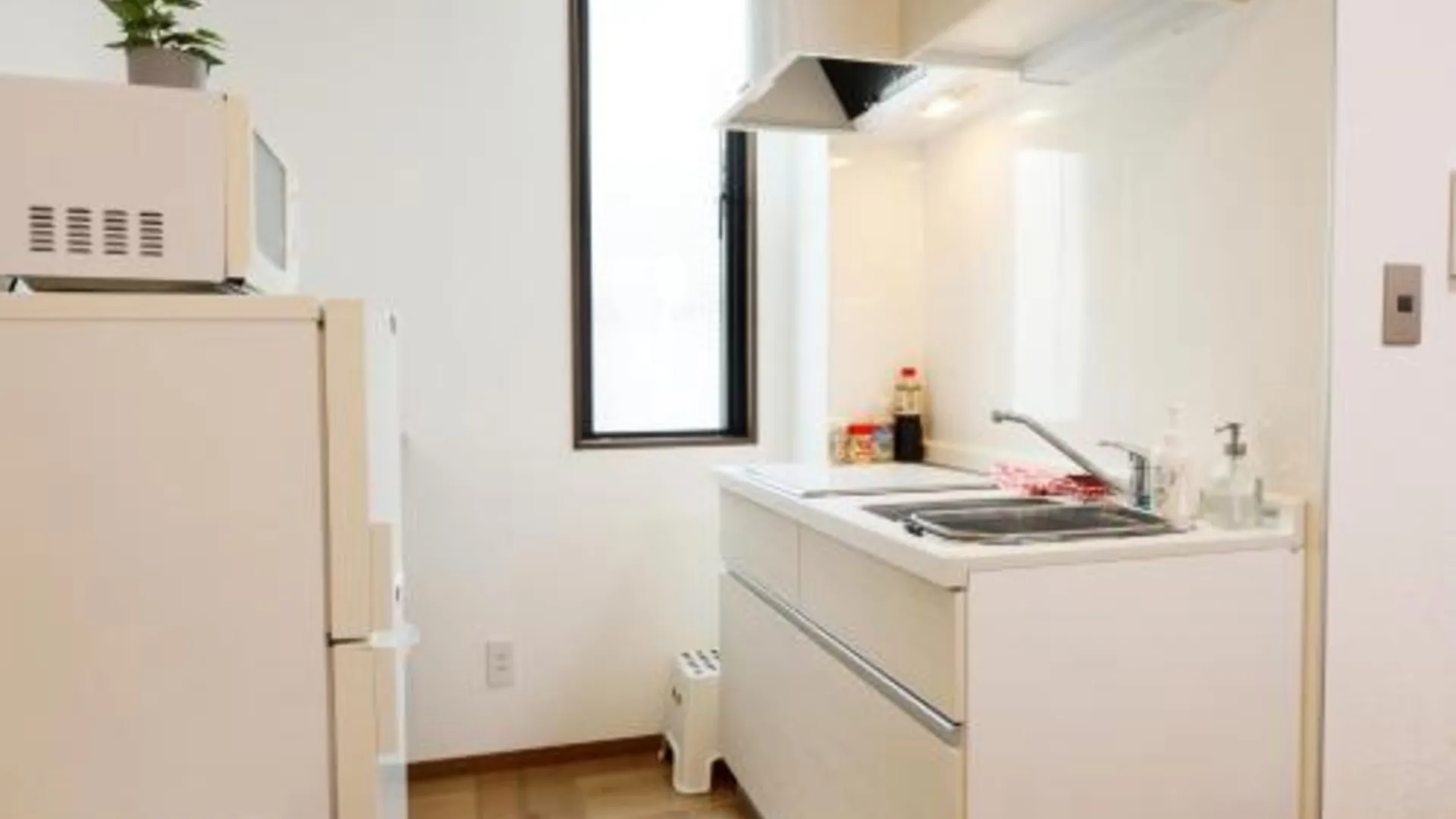 오사카 사야 스위트 키시노사토 3성급 게스트하우스 수영장