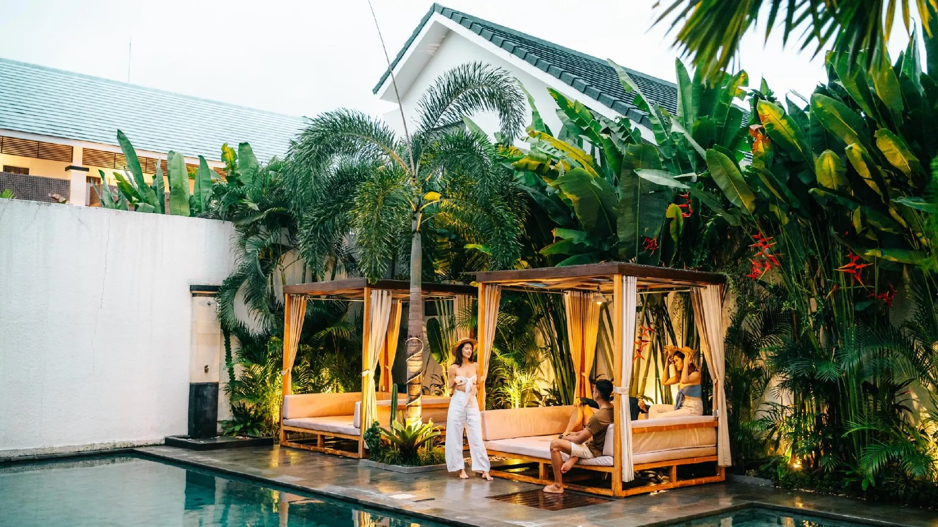 발리 더 카마레 호텔 객실