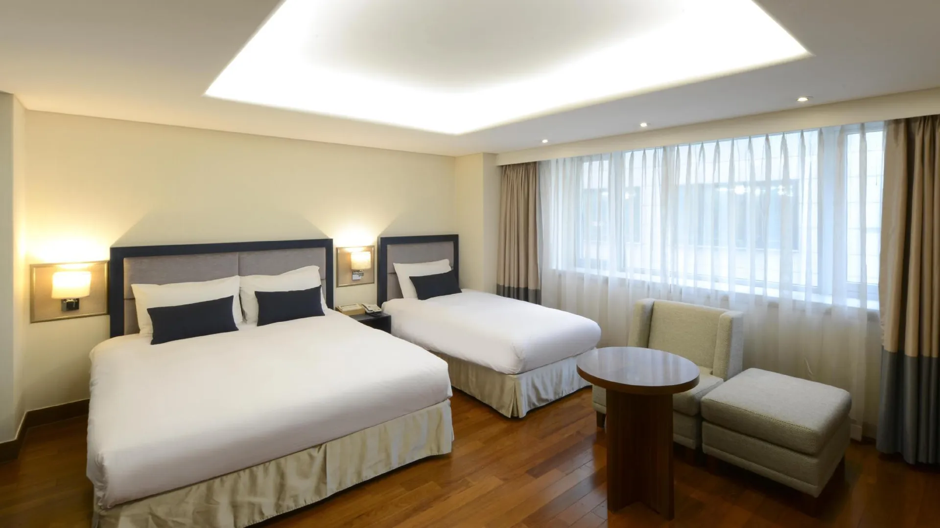 서울 프린스 호텔 명동 4성급 호텔 스위트룸