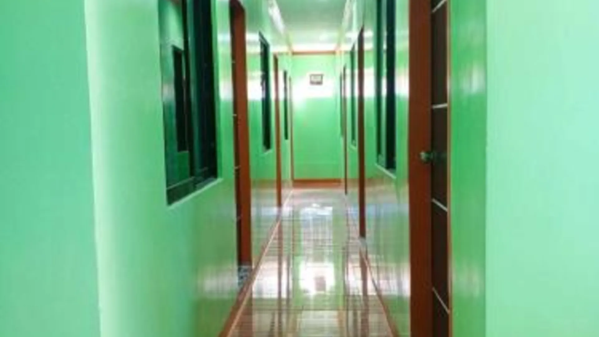 세부 RMS 트래블러스 인 호텔 외관