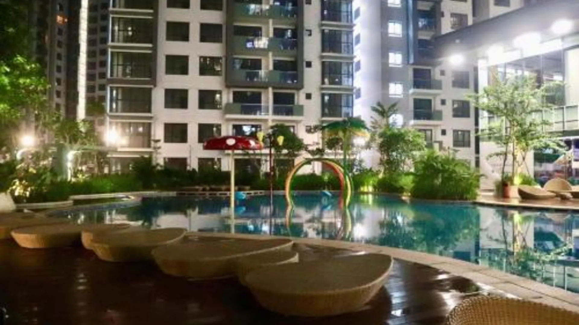 호치민 Căn hộ EMERALD 1PN cạnh Siêu Thị Aeon Tân Phú 2성급 싱글룸 로비