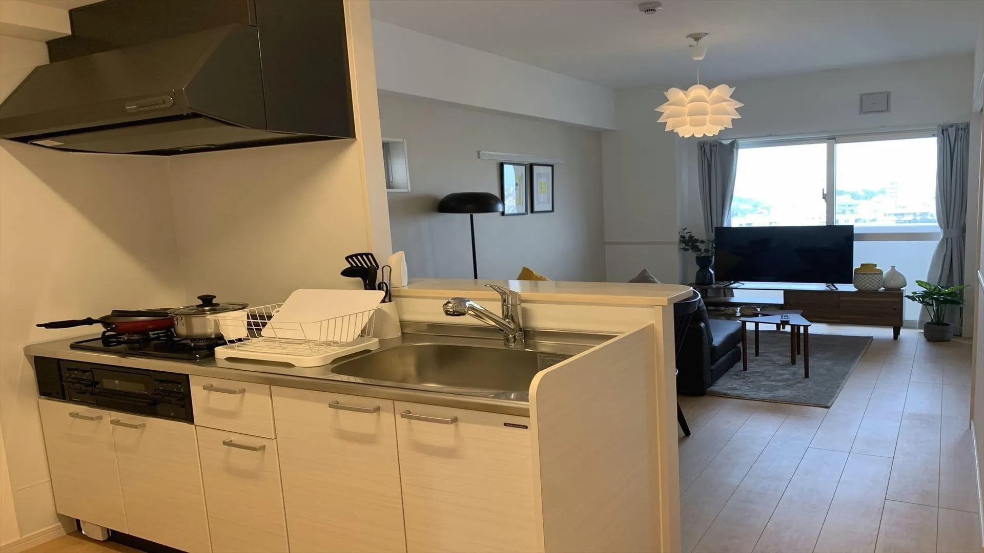 오키나와 본섬 올스테이 치바나 4성급 게스트하우스 레스토랑